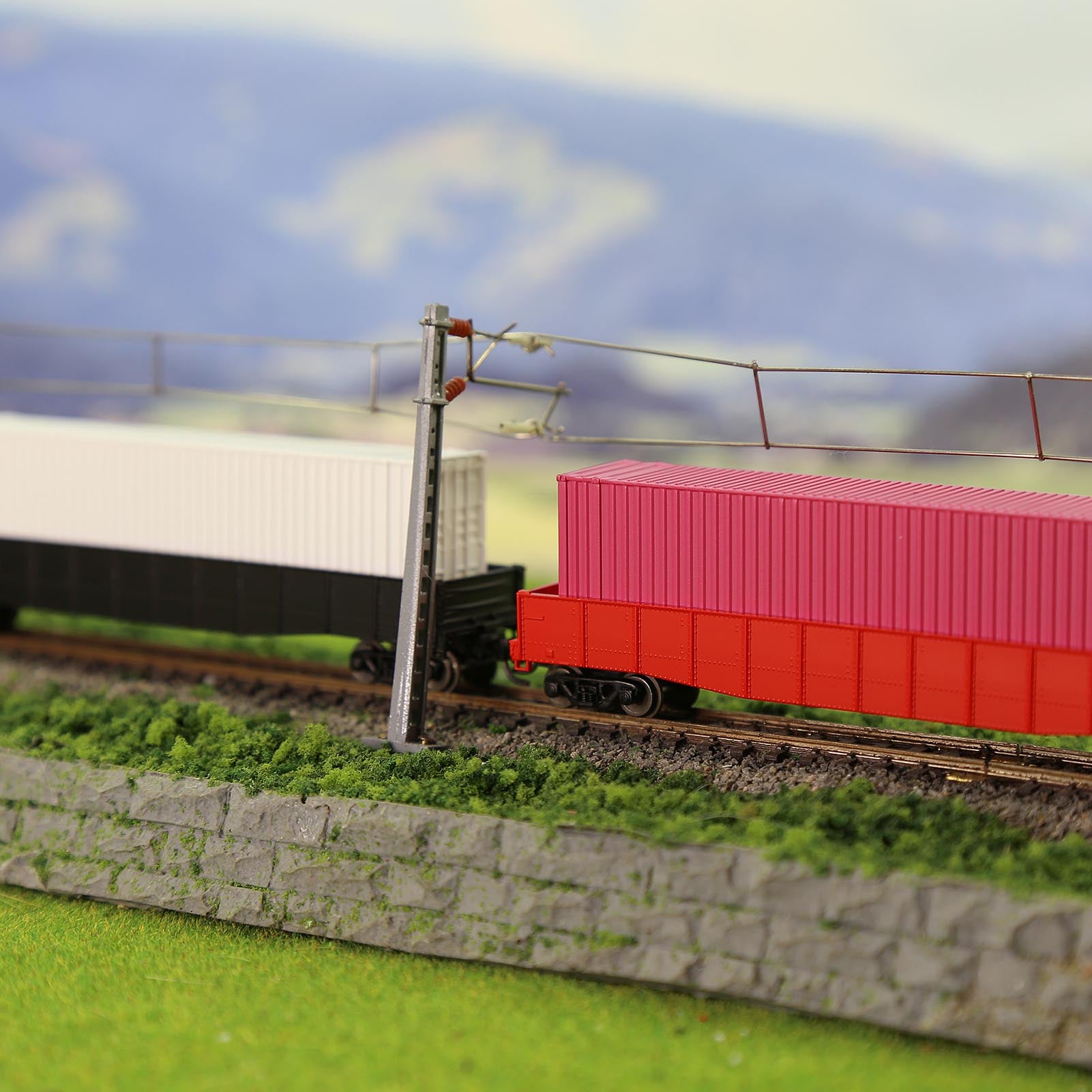 C15010 9pcs N Scale 1:160 45ft Pure Color Shipping Container