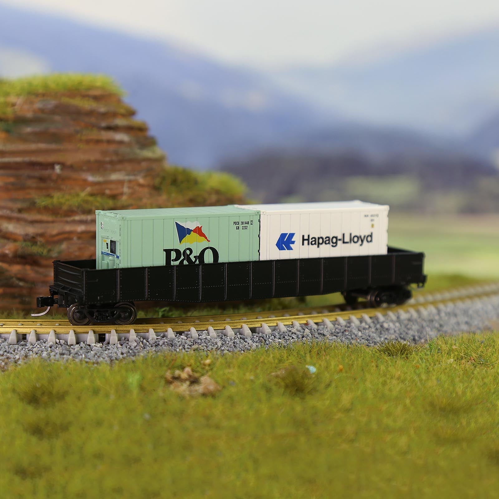 C15011 1pc N Scale 1:160 20ft Hi-Cube Reefer Shipping Container