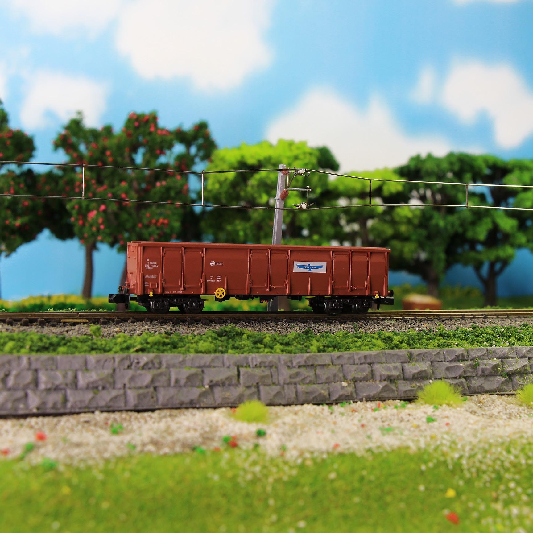 C15013 1pc N Scale 1:150 40ft High-side Gondola Car