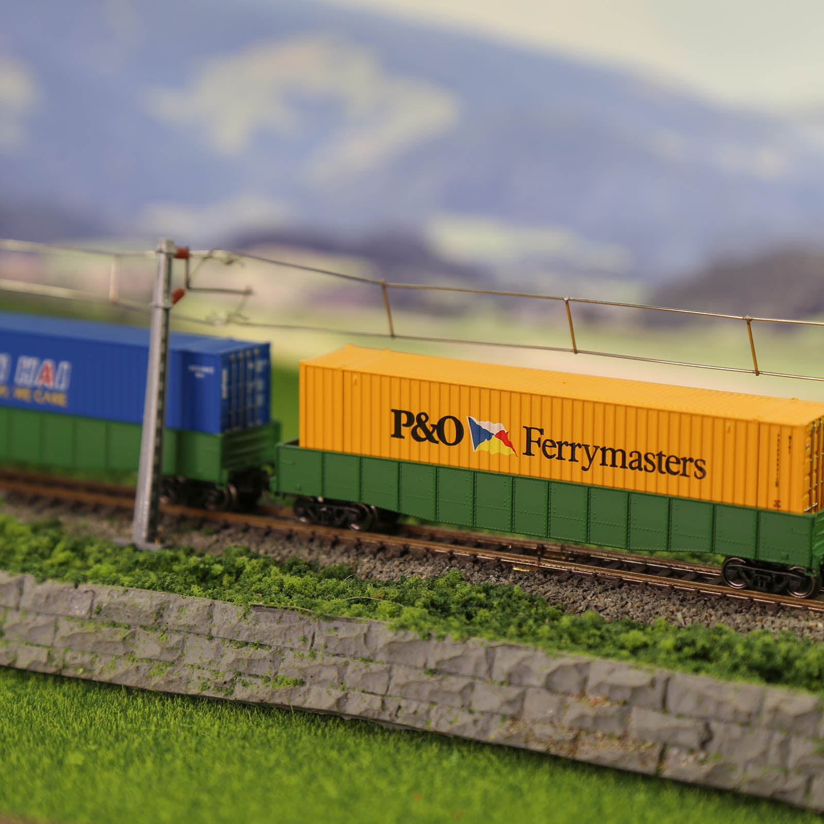 C15019 3pcs N Scale 1:160 Shipping Container 48ft Cargo Box with Magets