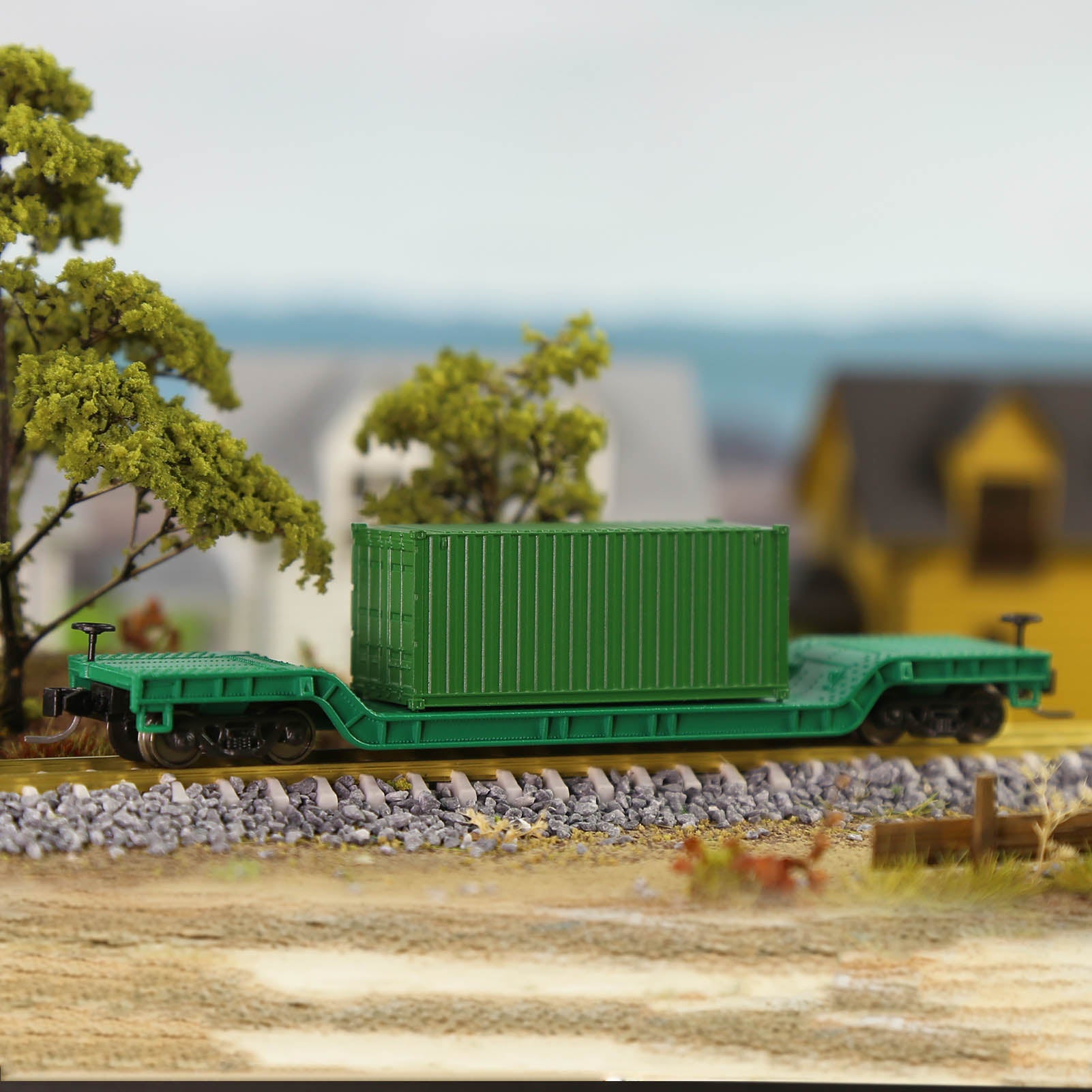 C15069 1 Unit N Scale 1:160 Depressed Center Flat Car Model Railway