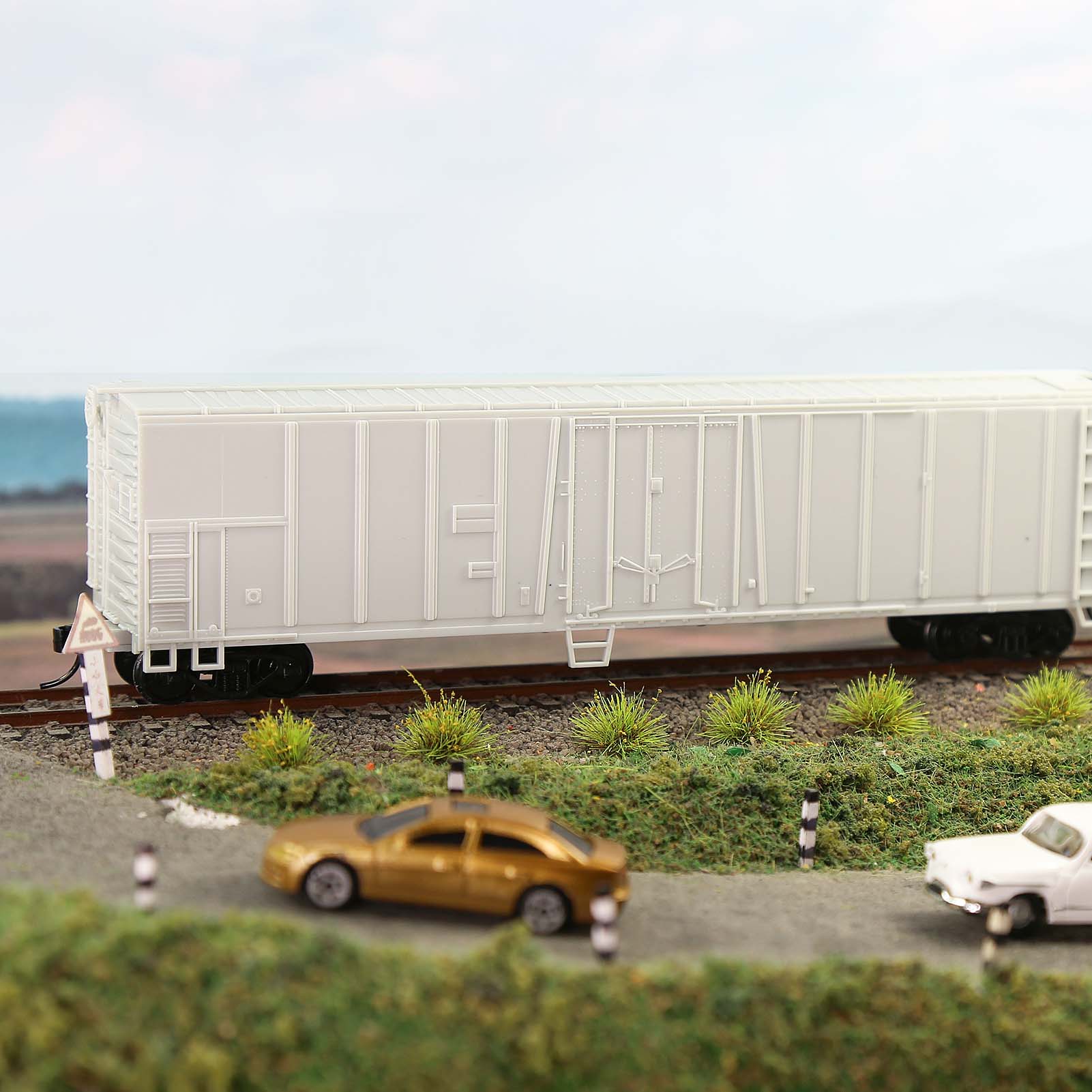 C8750JJ 1 Unit HO Scale 1:87 50' Steel Reefer Unassembled Plastic Wheels for Model Railway