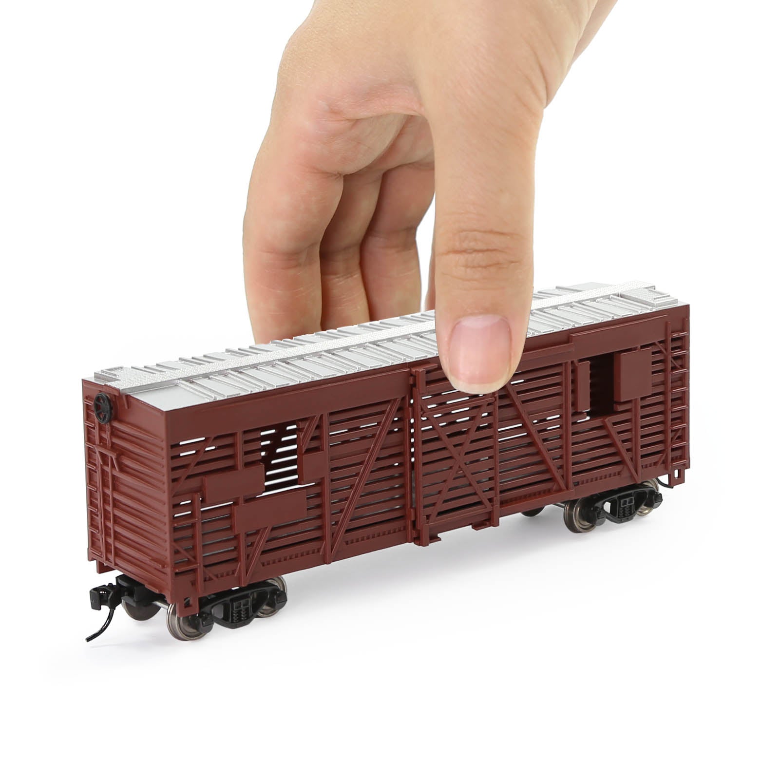 C8767 1 Piece HO Scale 1:87 40' Stock Car Cattle Wagon Painted