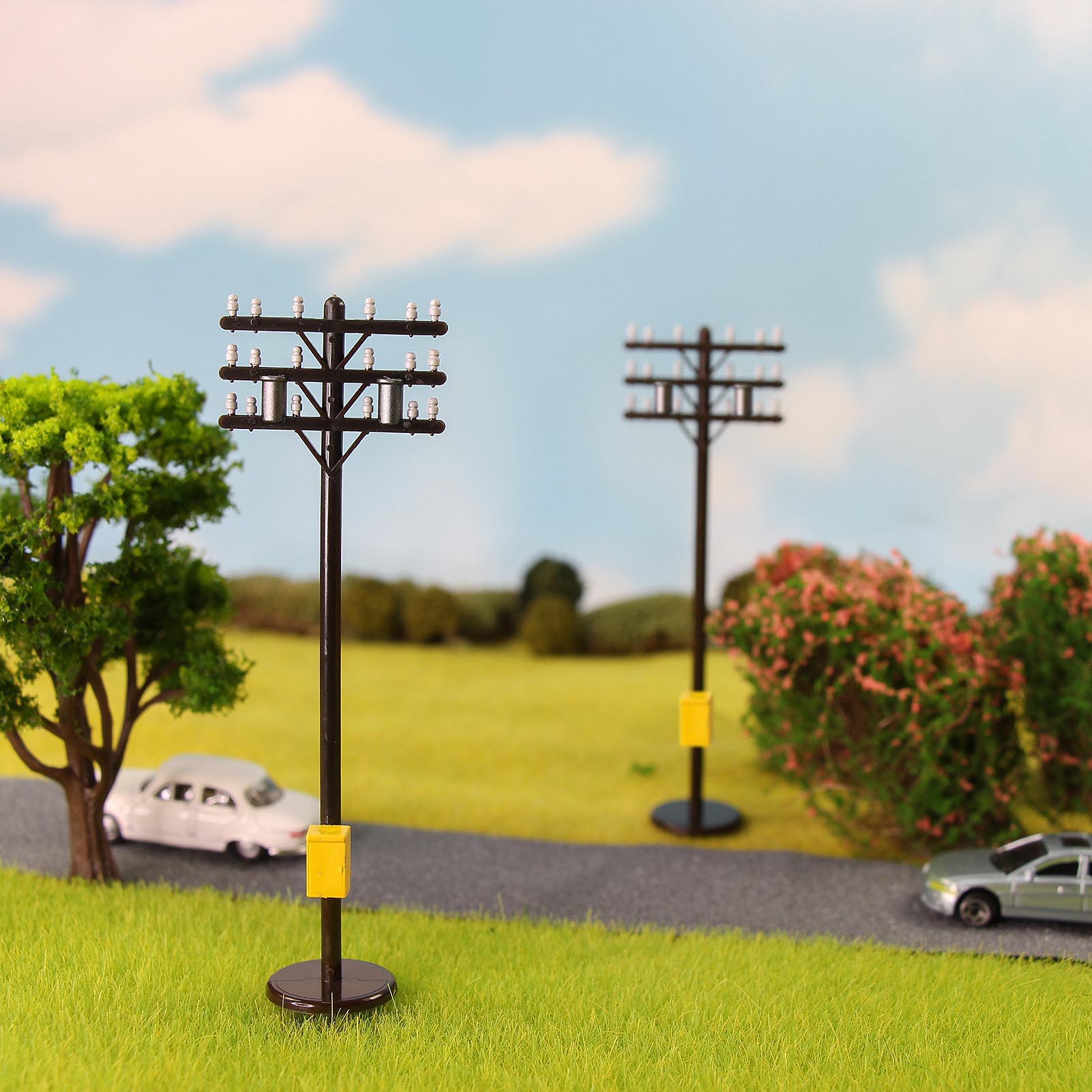 GY18087 24pcs HO Scale 1:87 Telephone Power Tel Poles