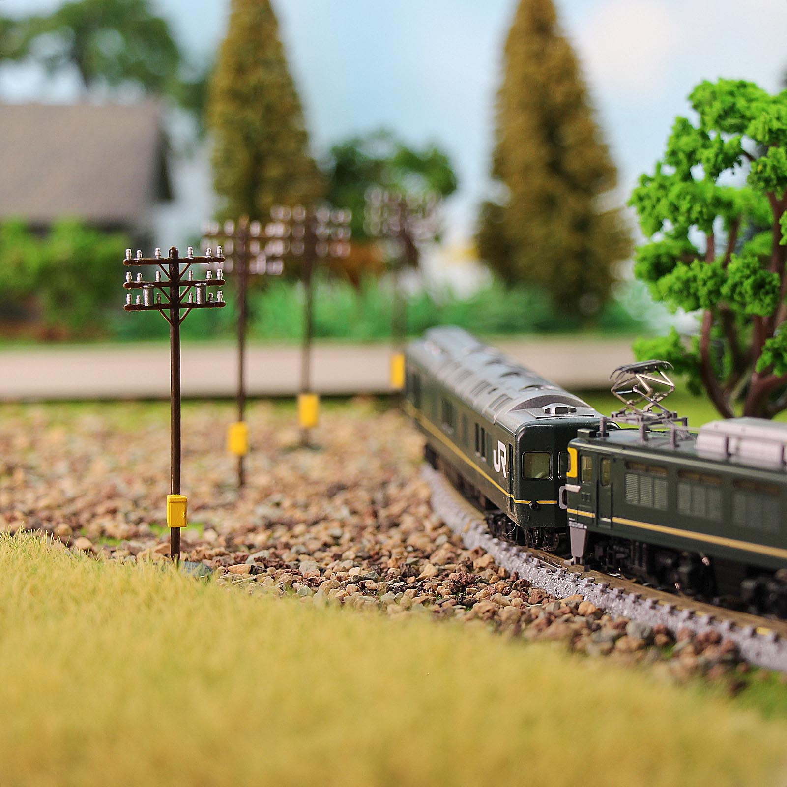 GY18150 24pcs N Scale 1:150 Telegraph Telephone Power Poles