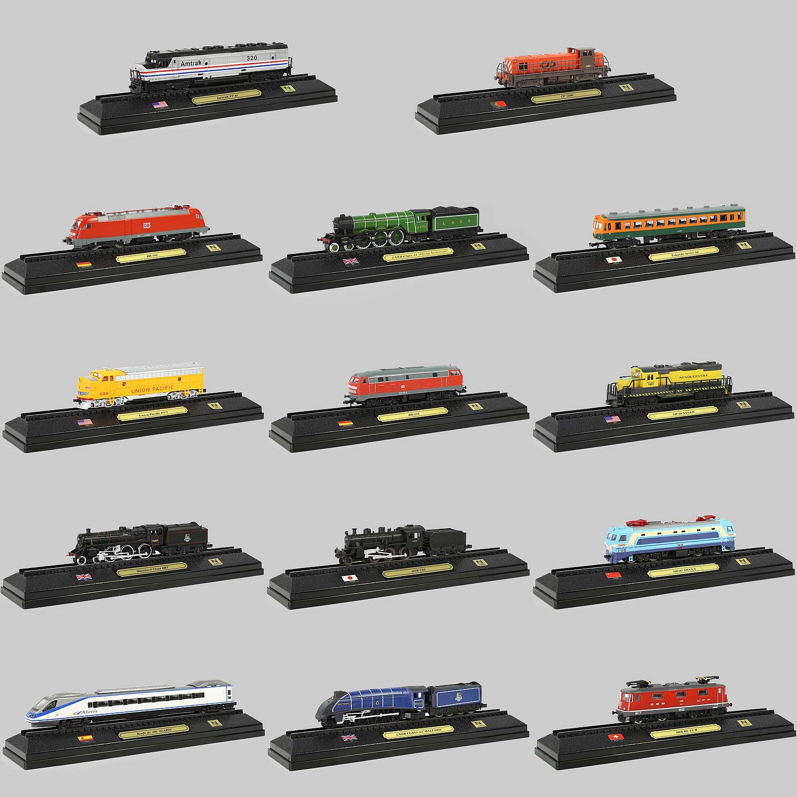 HCTN 1 Unit N Scale 1:160 Model Railroad Static Plastic Locomotives with Base and Display Case