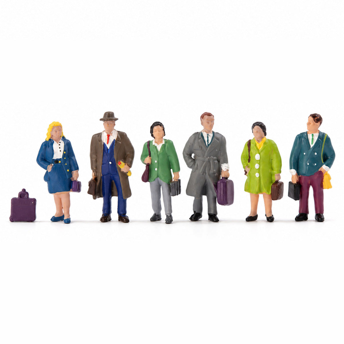 HFPHO6721 HO Scale 1:87 Model Railway Standing Commuter Figures Platform Crowds