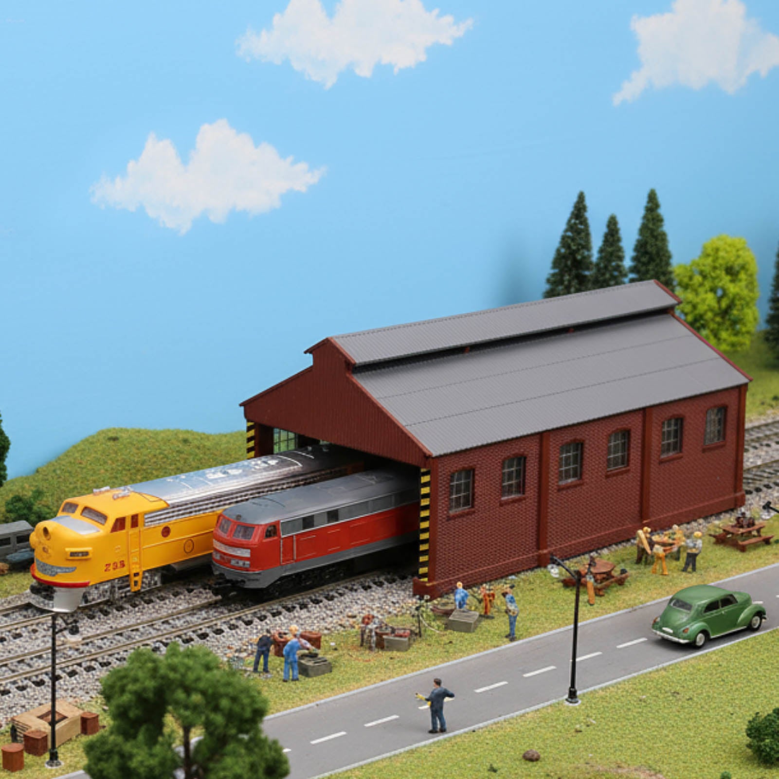JZN5531SR 1 Unit N Scale 1:150 Loco Maintenance Building Service Shop for Model Railroad