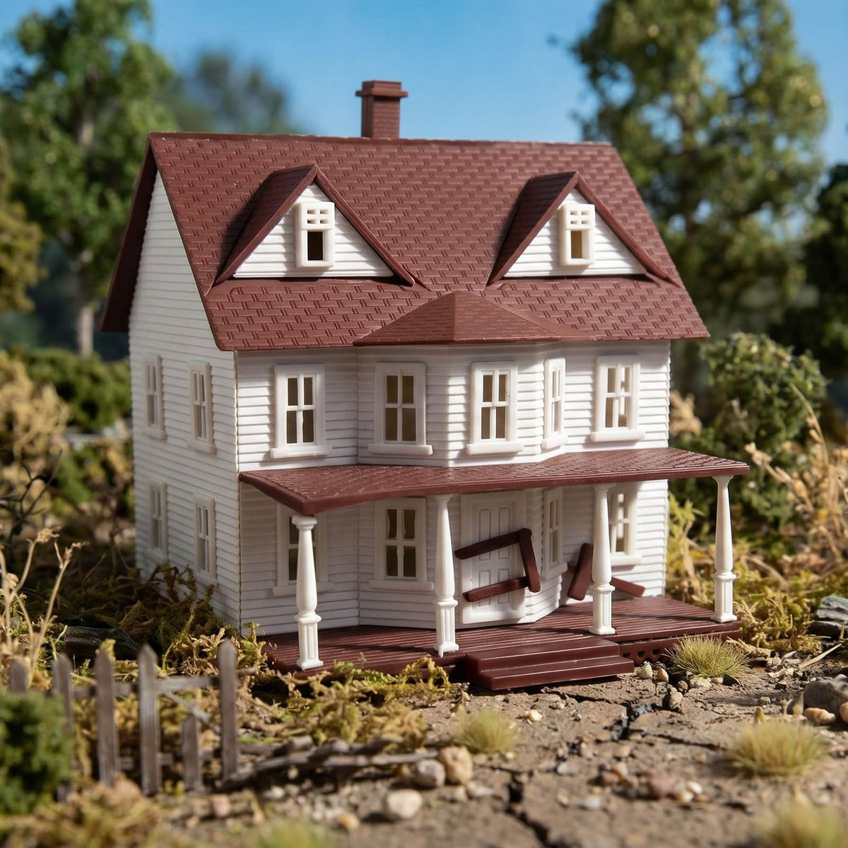 JZN5883 1 Unit N Scale 1:160 Model Haunted House Pre-built Painted Buildings