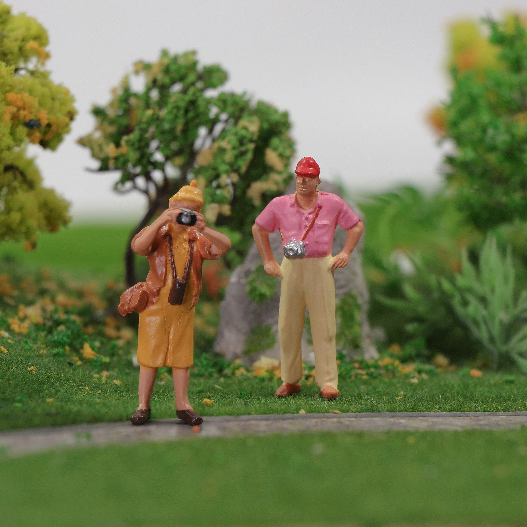 P4307 20pcs O Scale 1:43 Model Trains Scale Standing Figures People Different