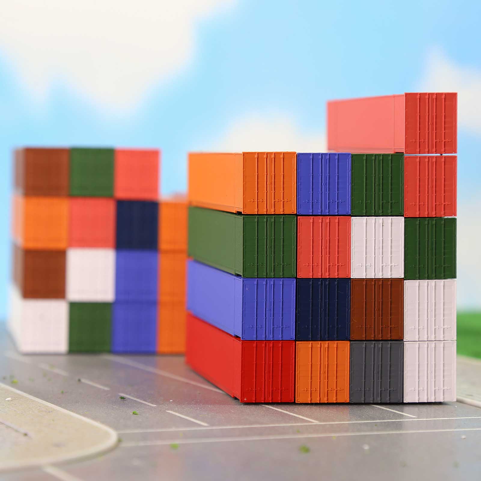 C15009 9pcs N Scale 1:160 53ft Pure Color Shipping Container