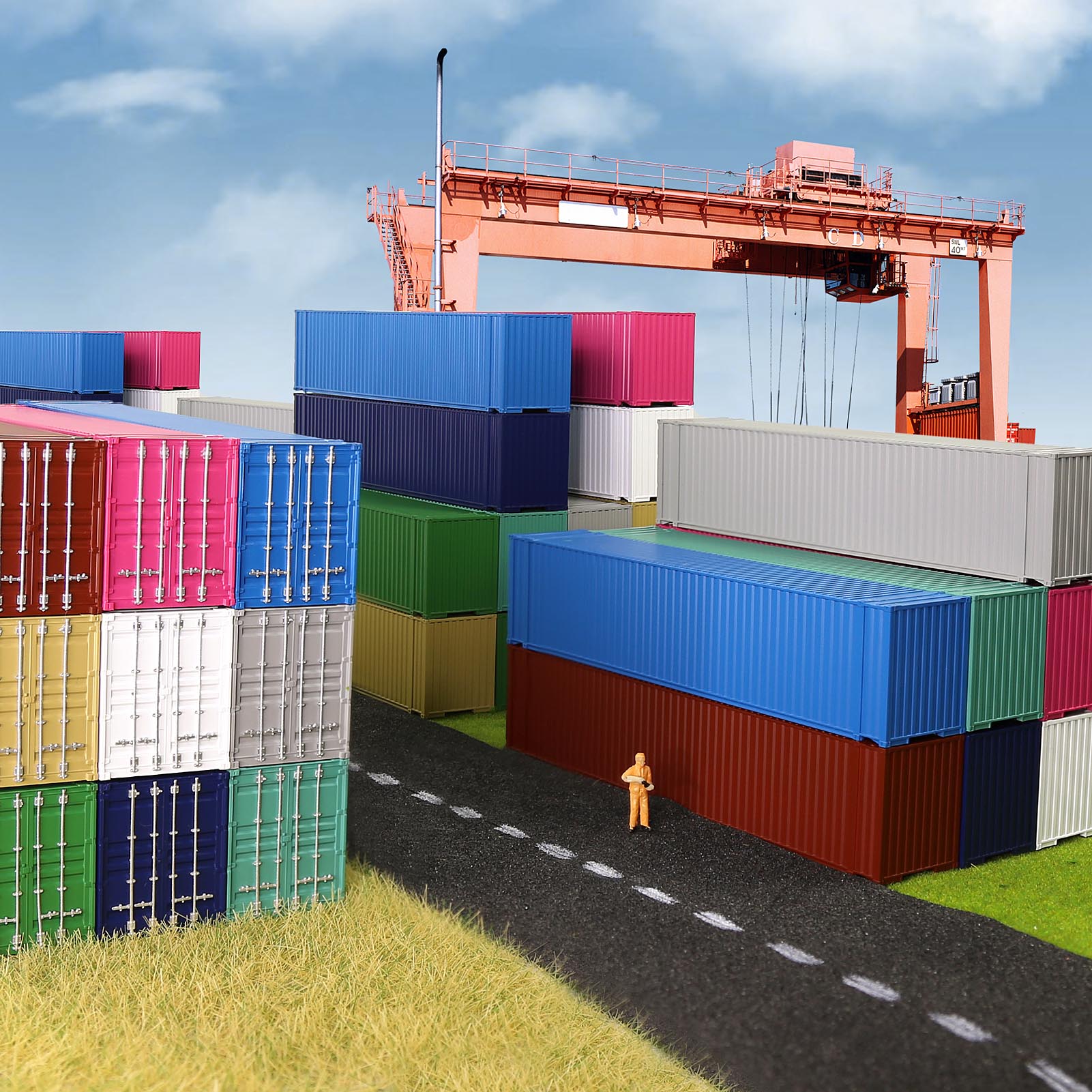 C8745 9pcs HO Scale 1:87 45ft Pure Color Shipping Containers