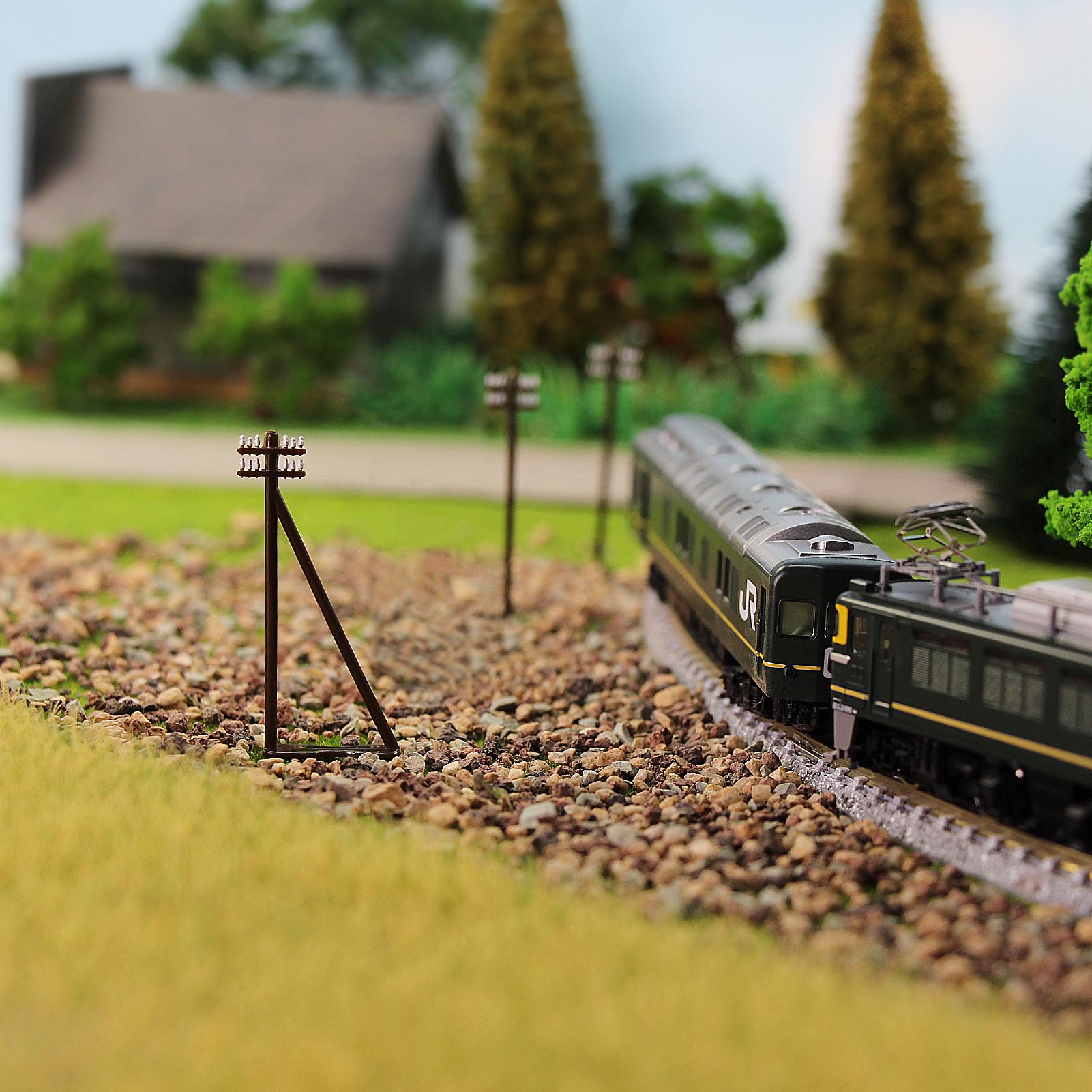 GY19150 24pcs N Scale 1:150 Power Pole Telegraph Telephone Poles