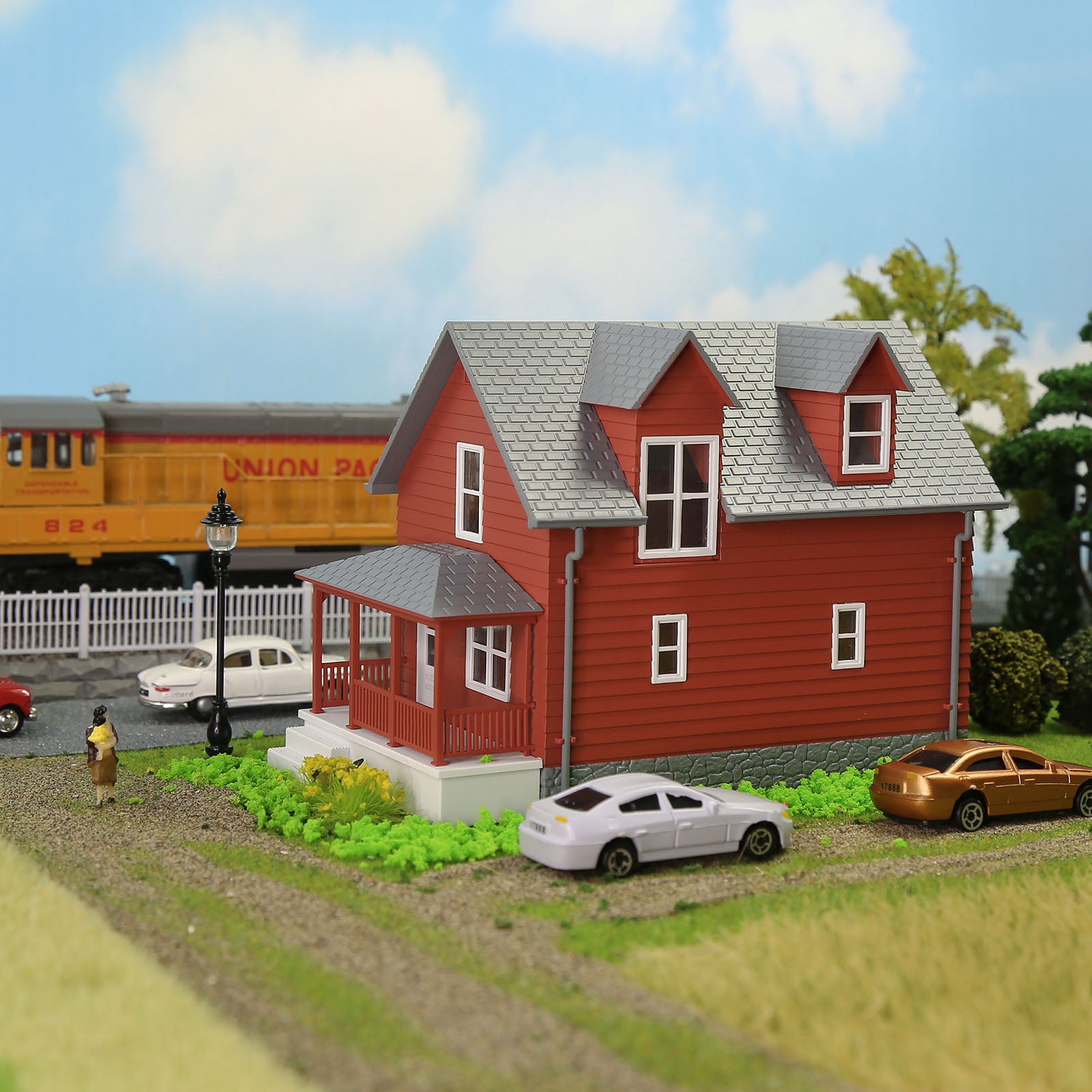 JZHO01 1 piece HO Scale 1:87 Model House