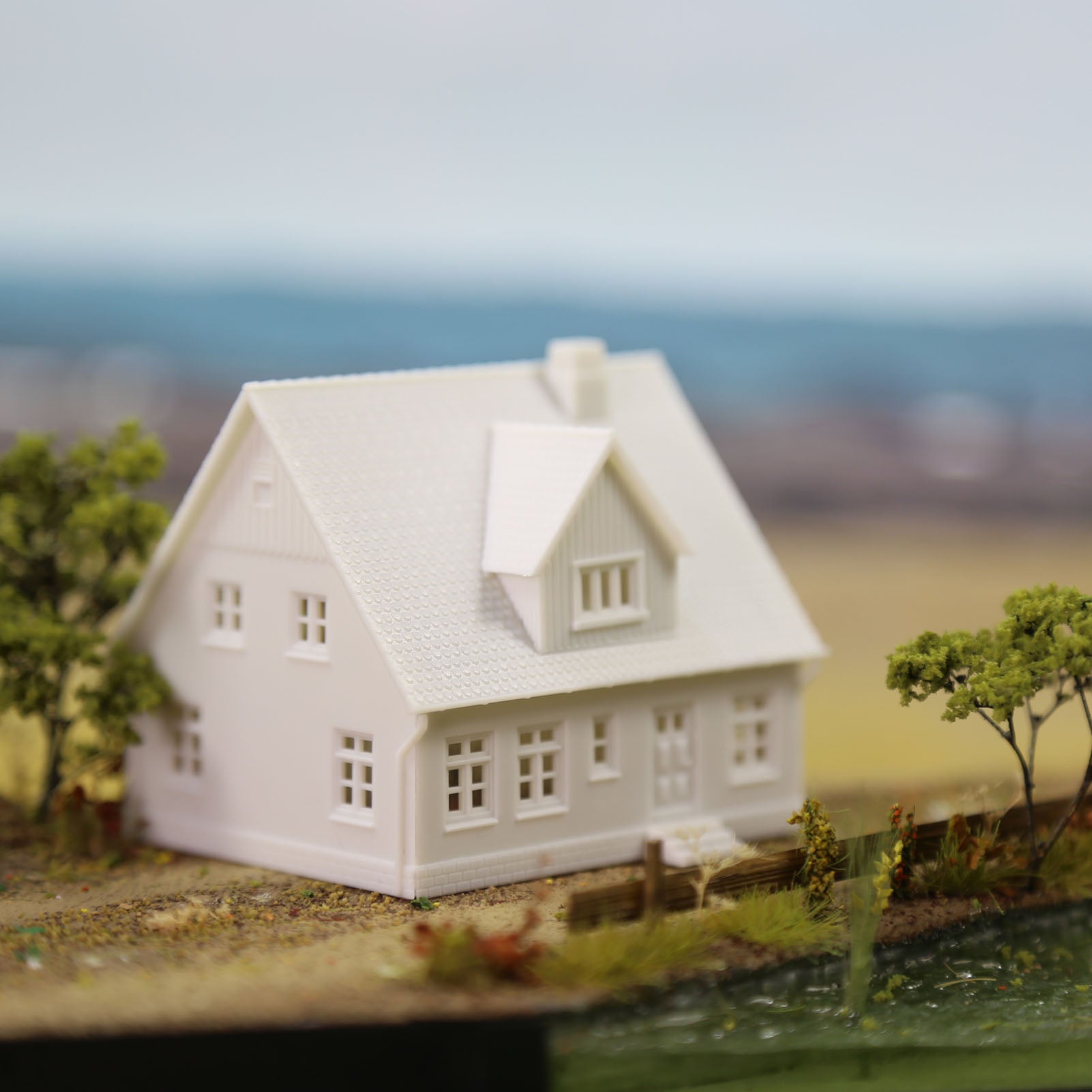JZN02JJ 1pc N Scale 1:160 Model Village House White Unassembled Building