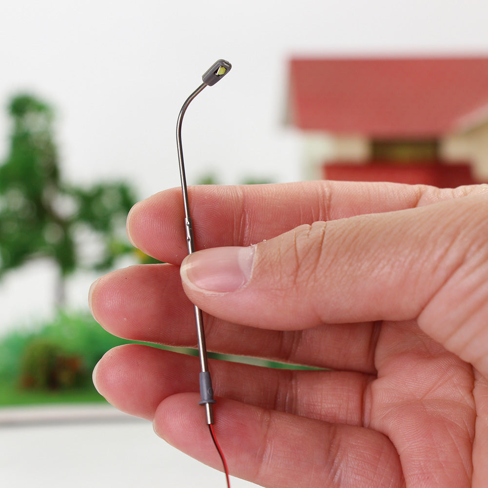 LQS06 10pcs N Scale 1:160 Lamp Post Street Lights LED