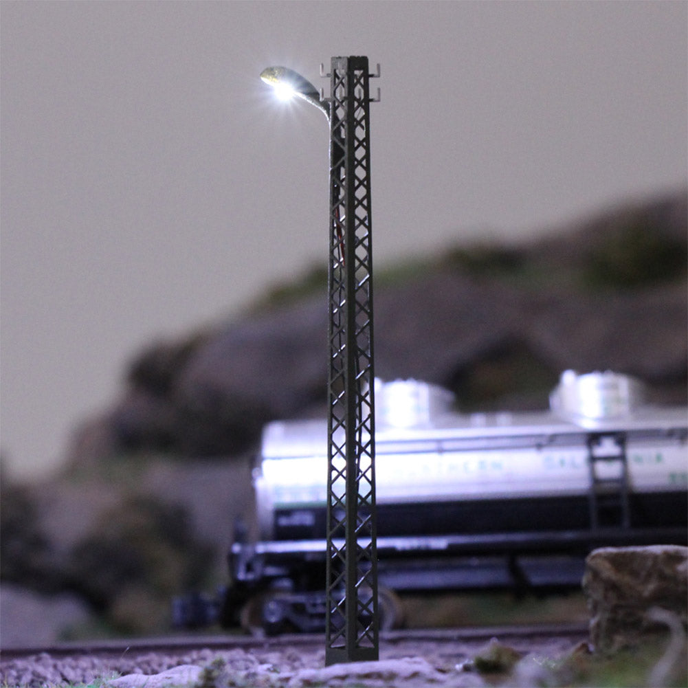 LQS59 3pcs HO N Scale Lattice Mast Lamp Track Light