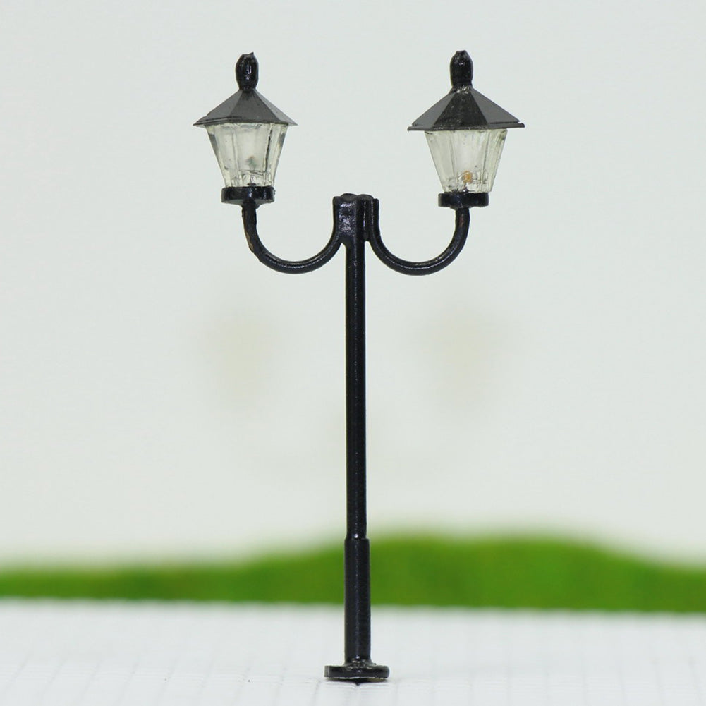 LYM26 10pcs HO Scale 1:87 Two-heads Lamp Street Light