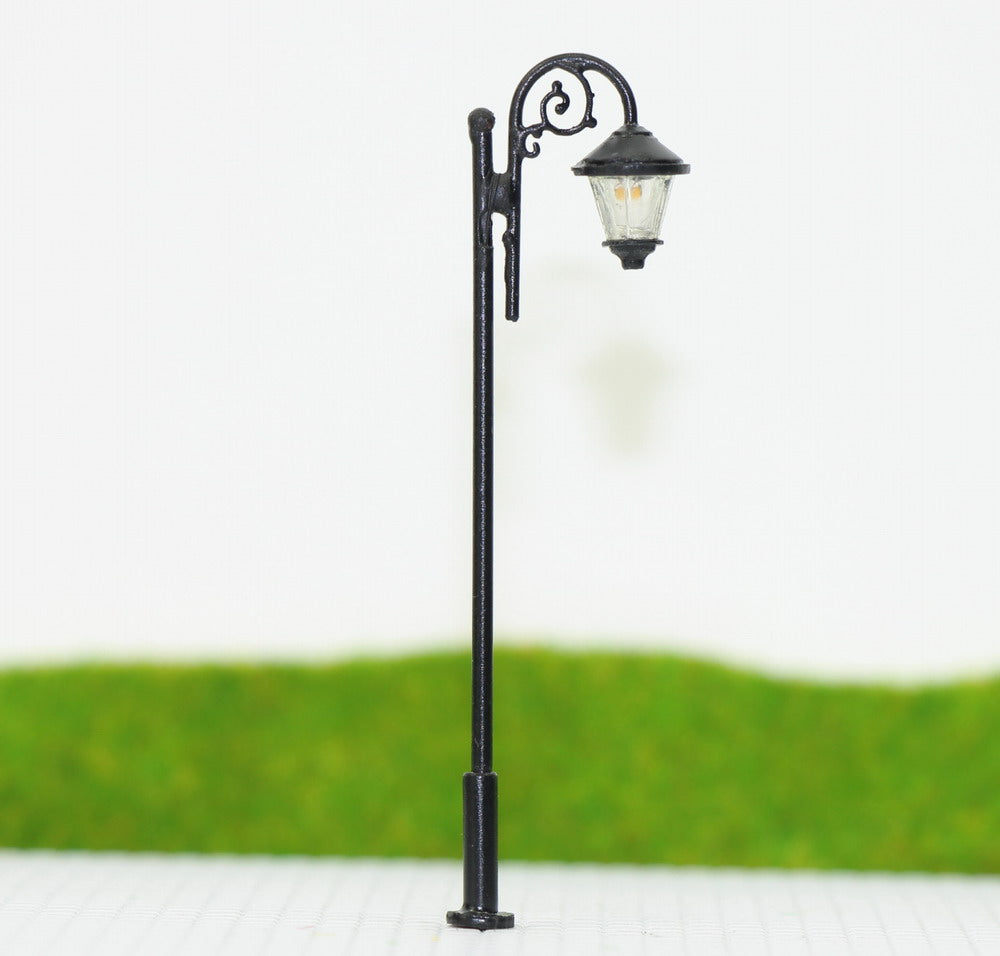 LYM37 10pcs HO/OO Scale 1:87 Lamp Post Street Light LED