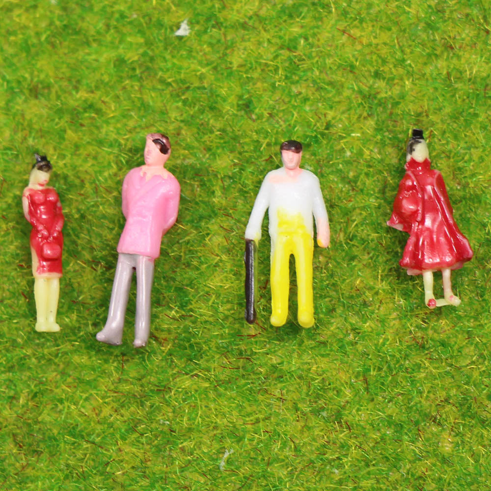 P150 100pcs N Scale 1:160 Painted Figures Standing/Sitting