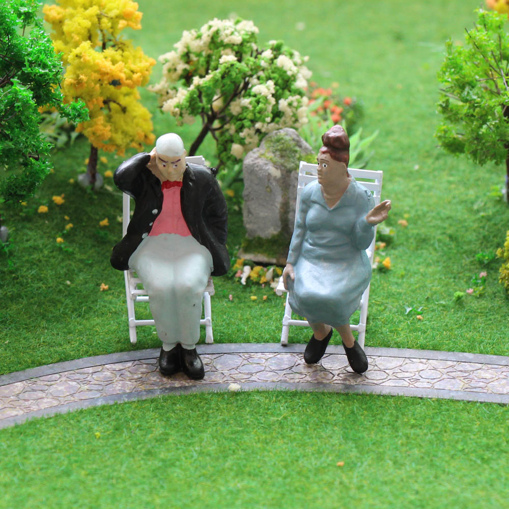 P2512 6pcs G Scale 1:25 All Seated Painted Figures