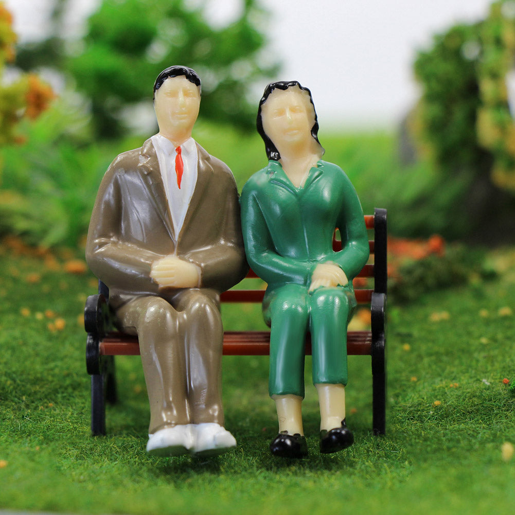 P2526 50pcs G scale 1:25 Painted Sitting Figures 4 Poses