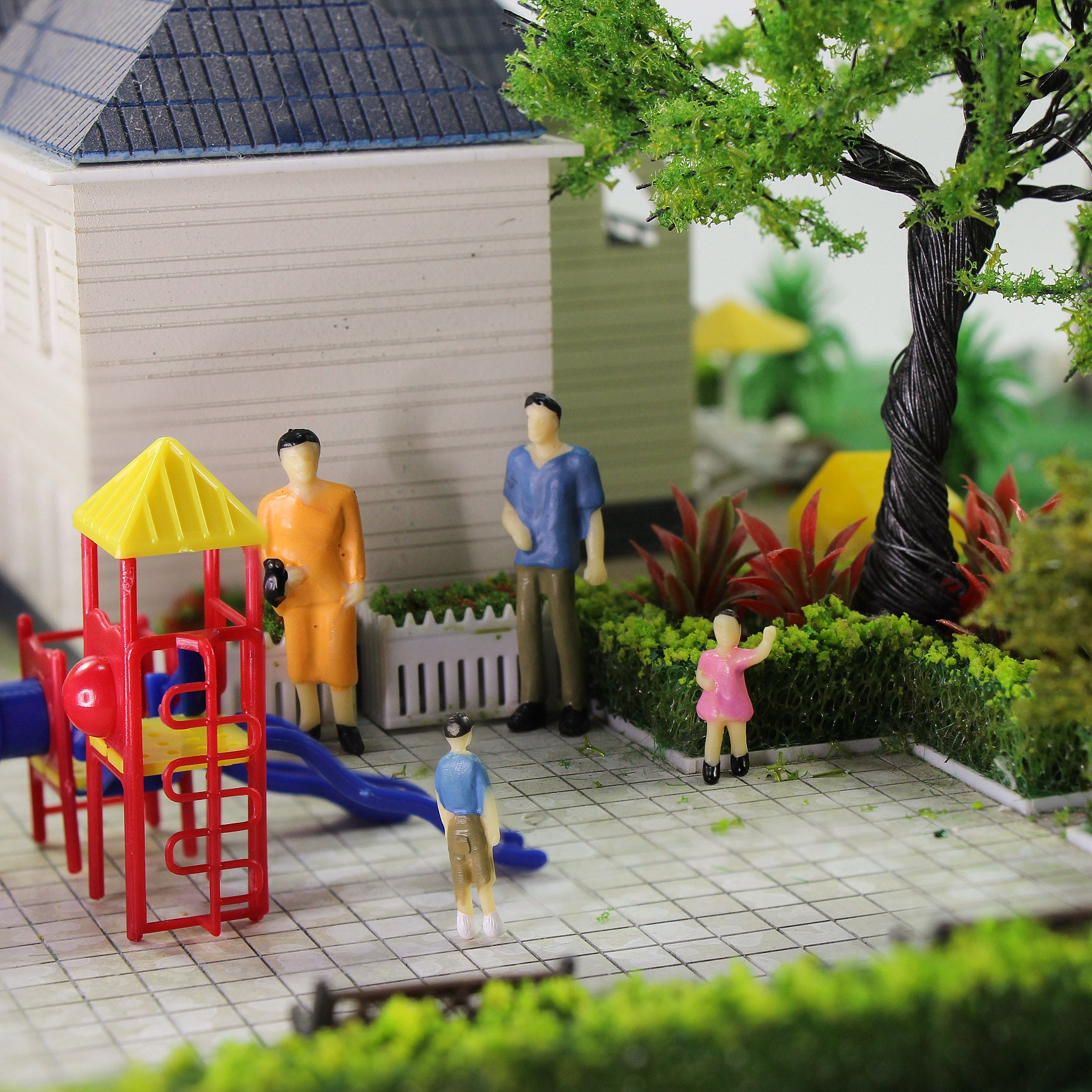 P4311 100pcs 1:43 O Scale Standing Painted Figures