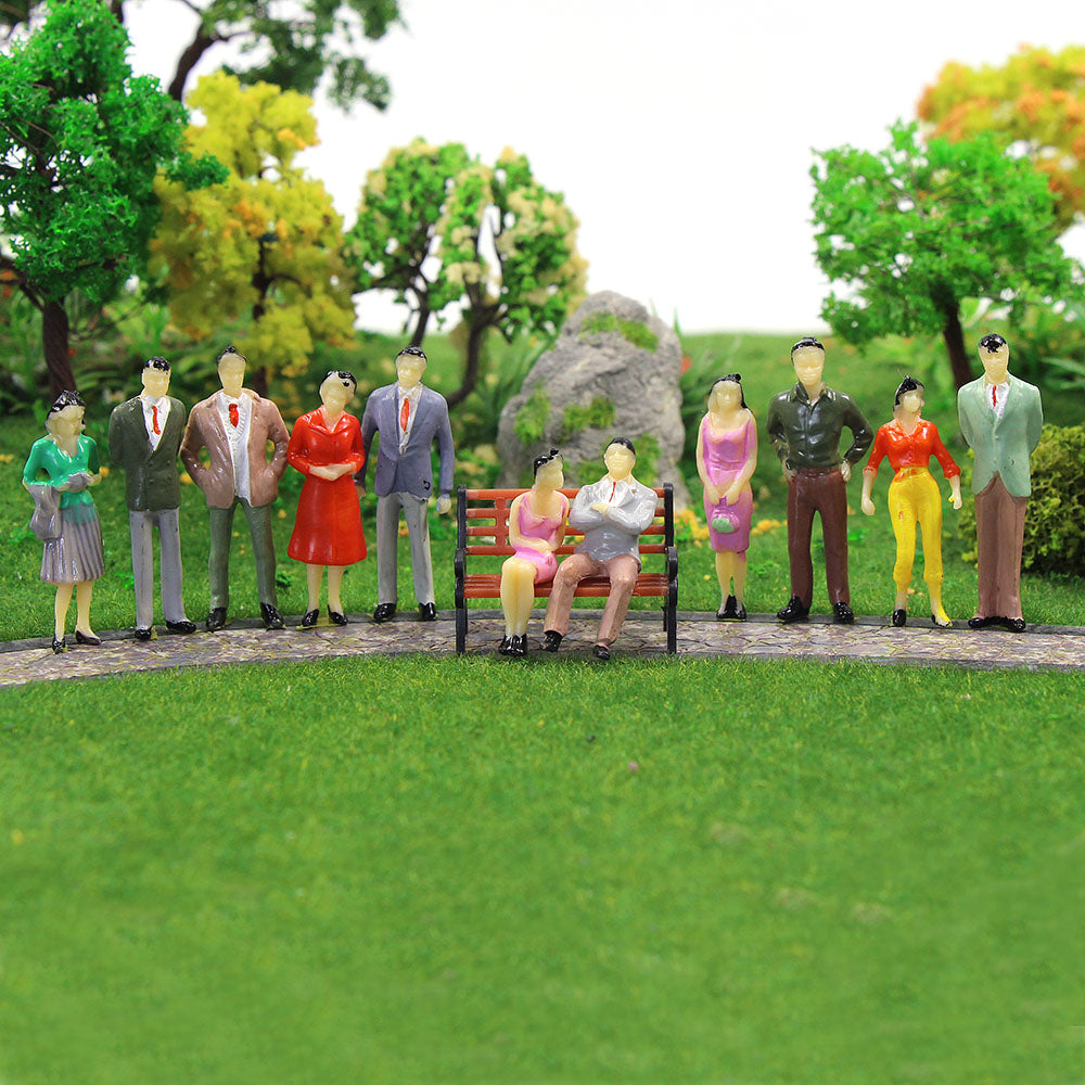 P50 50pcs O Scale 1:50 Sitting Standing Painted Figures People