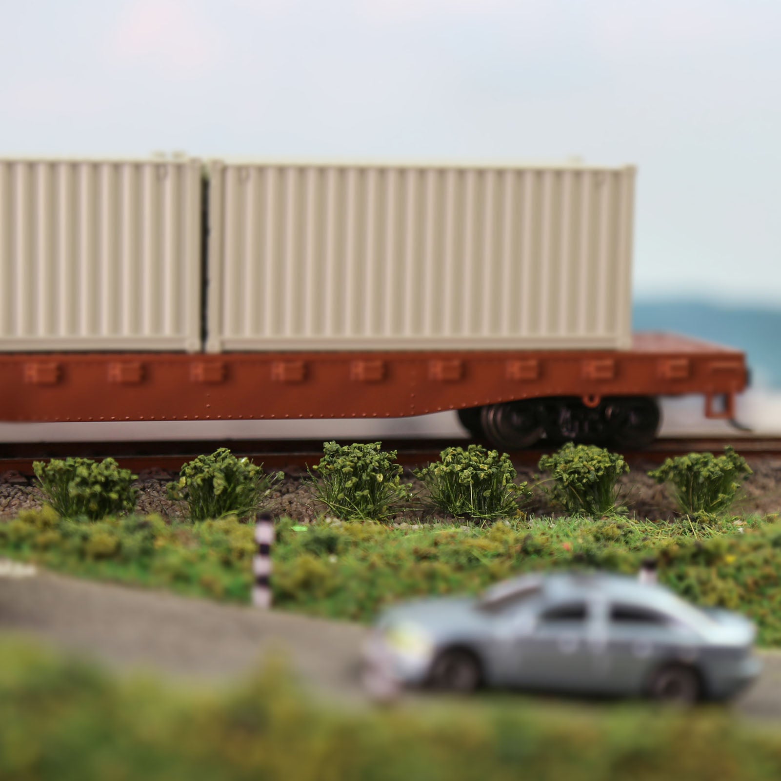 PJ04 One Pack Bushy Shrubs Tuft Grass Simulation Lowland Wargame Scenery