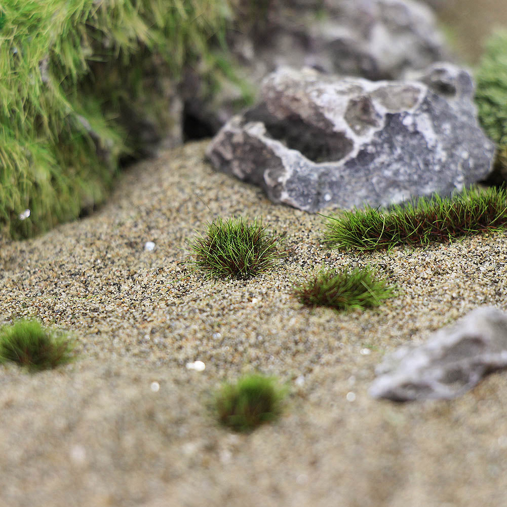 PJ17 One Pack Irregular Model Lawn Grass Cluster