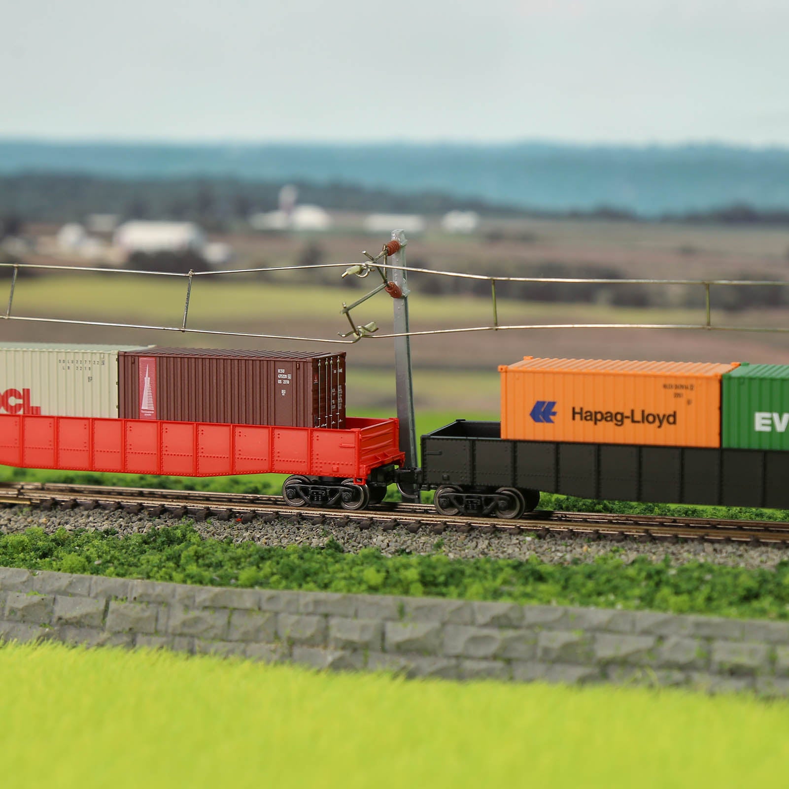 C15007 3pcs N Scale 1:160 20ft Shipping Container