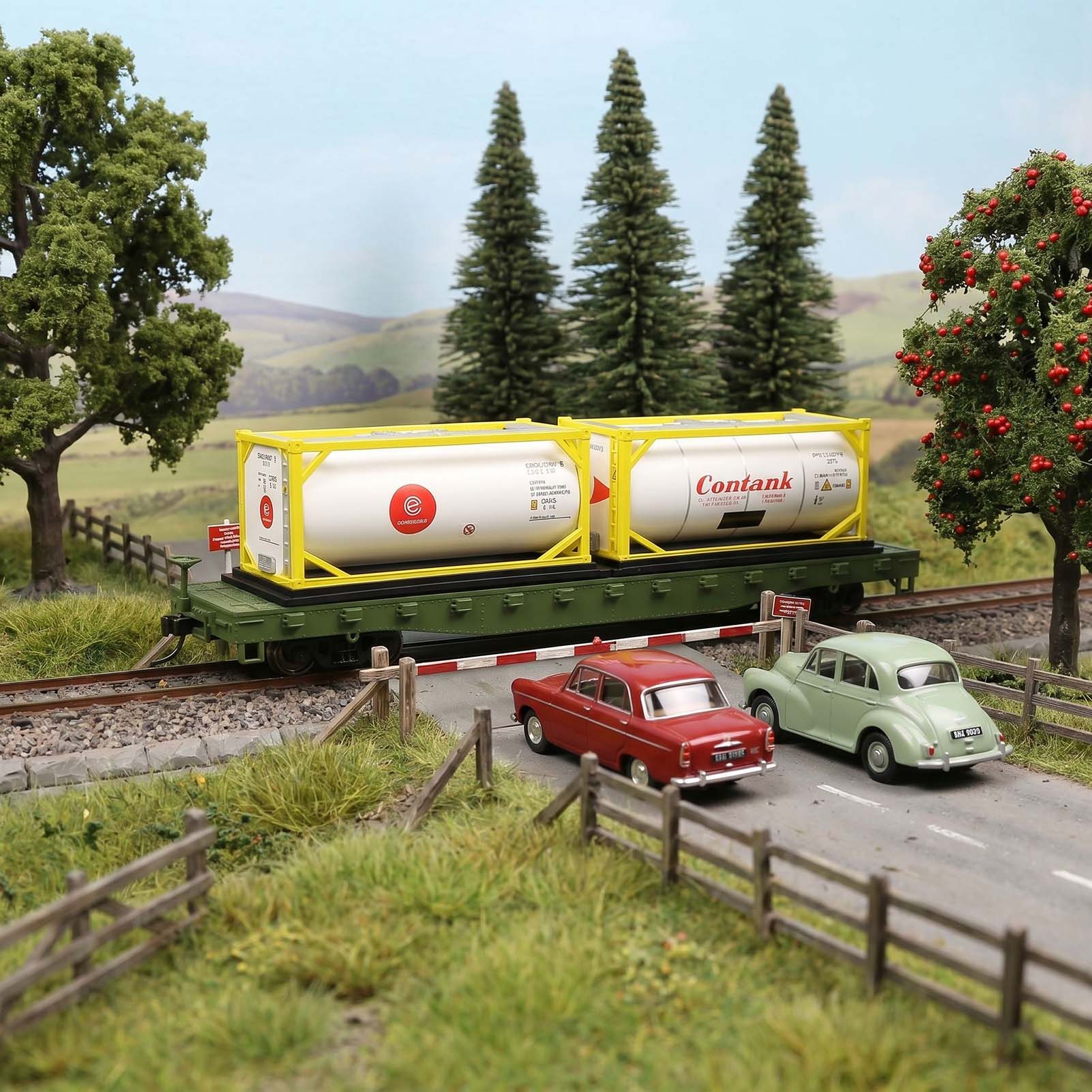 C8723 1pc HO Scale 1:87 20ft Oil Tank Shipping Container