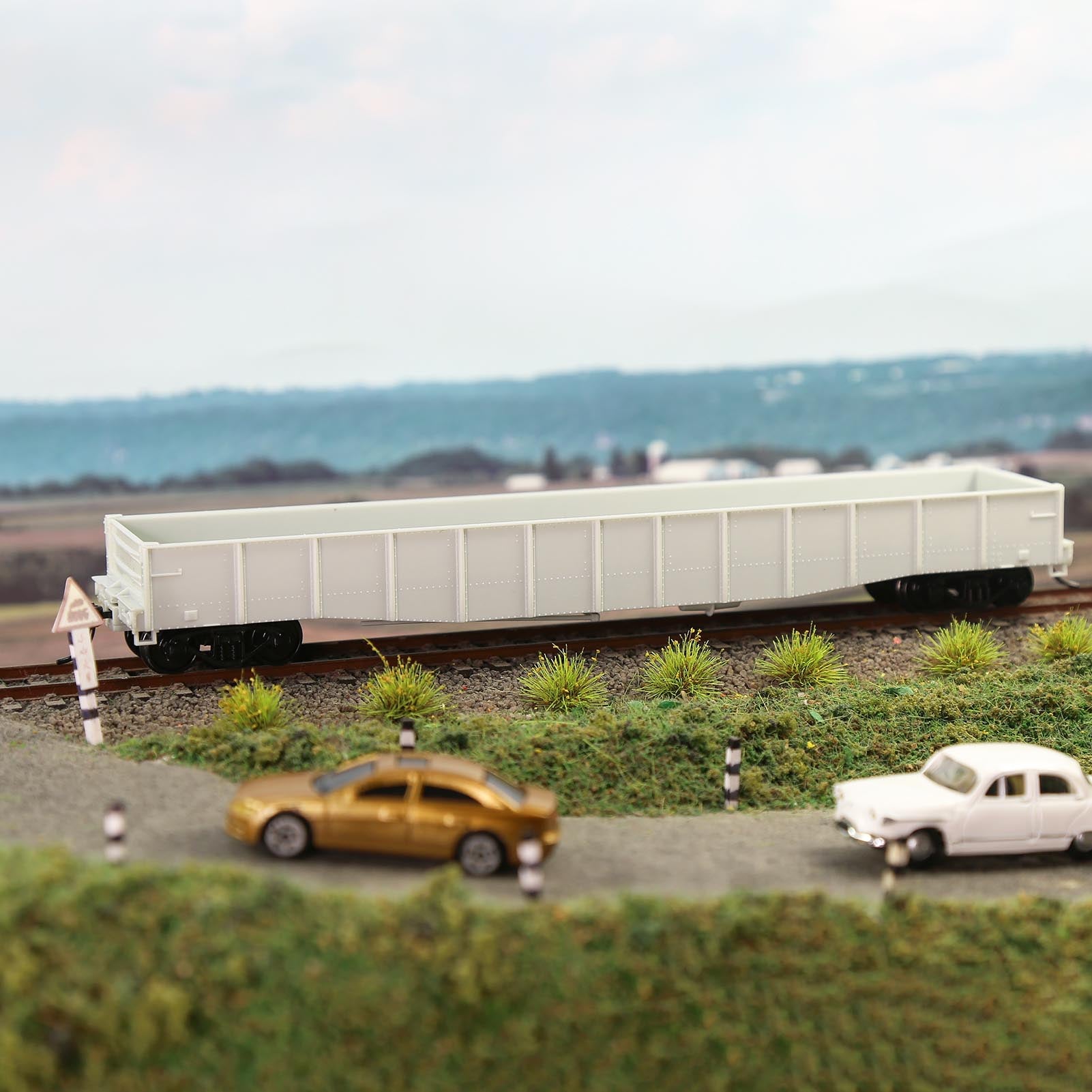 C8743JJ 1 Unit HO Scale 1:87 53ft Low-side Gondola Car Unassembled Wagon Plastic Wheels