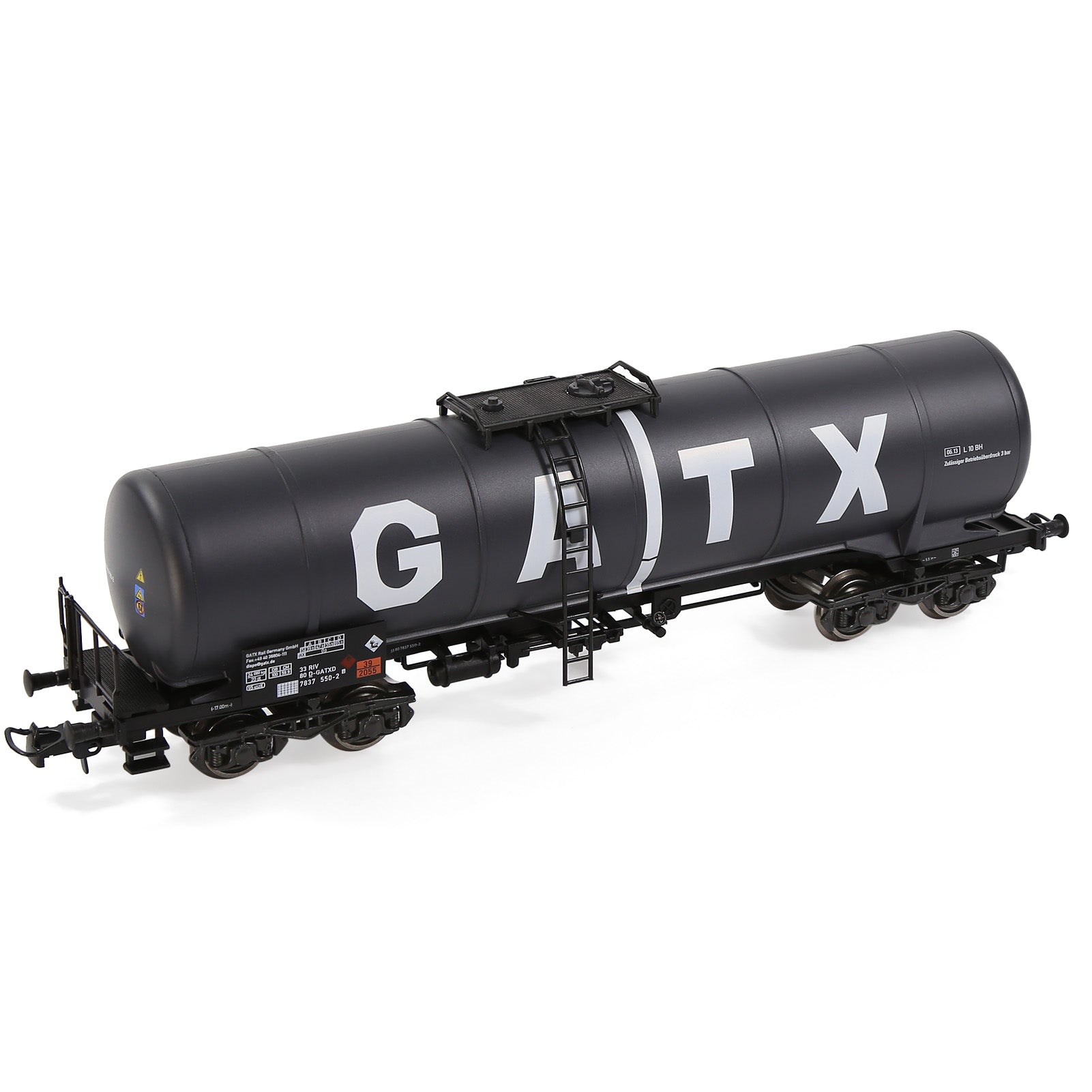 C8768 1 Piece HO Scale 1:87 Oil Tank Car Model  Train Tank Wagon