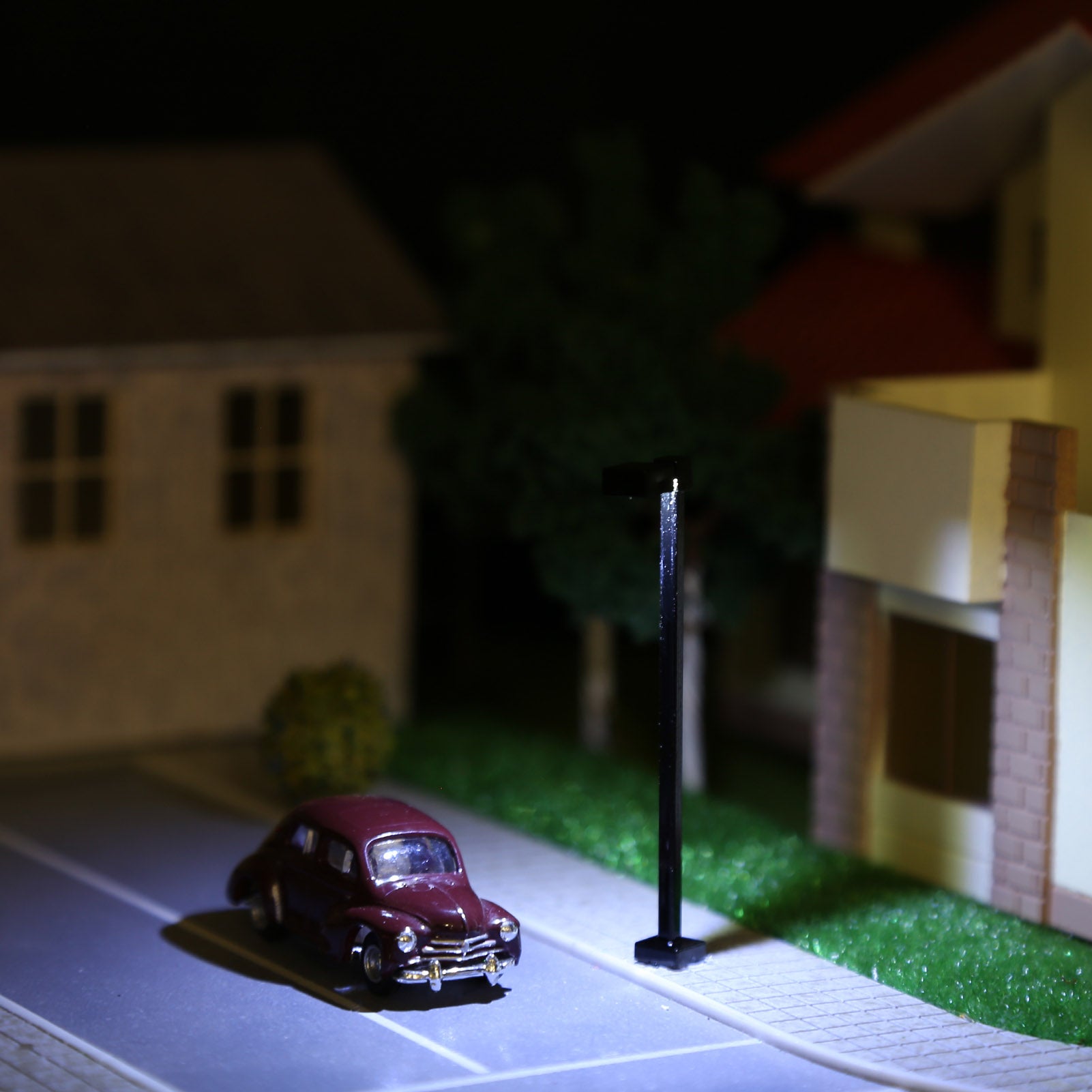 LM02 10pcs HO OO TT Scale 1:87 Metal Lamp Street Light LED