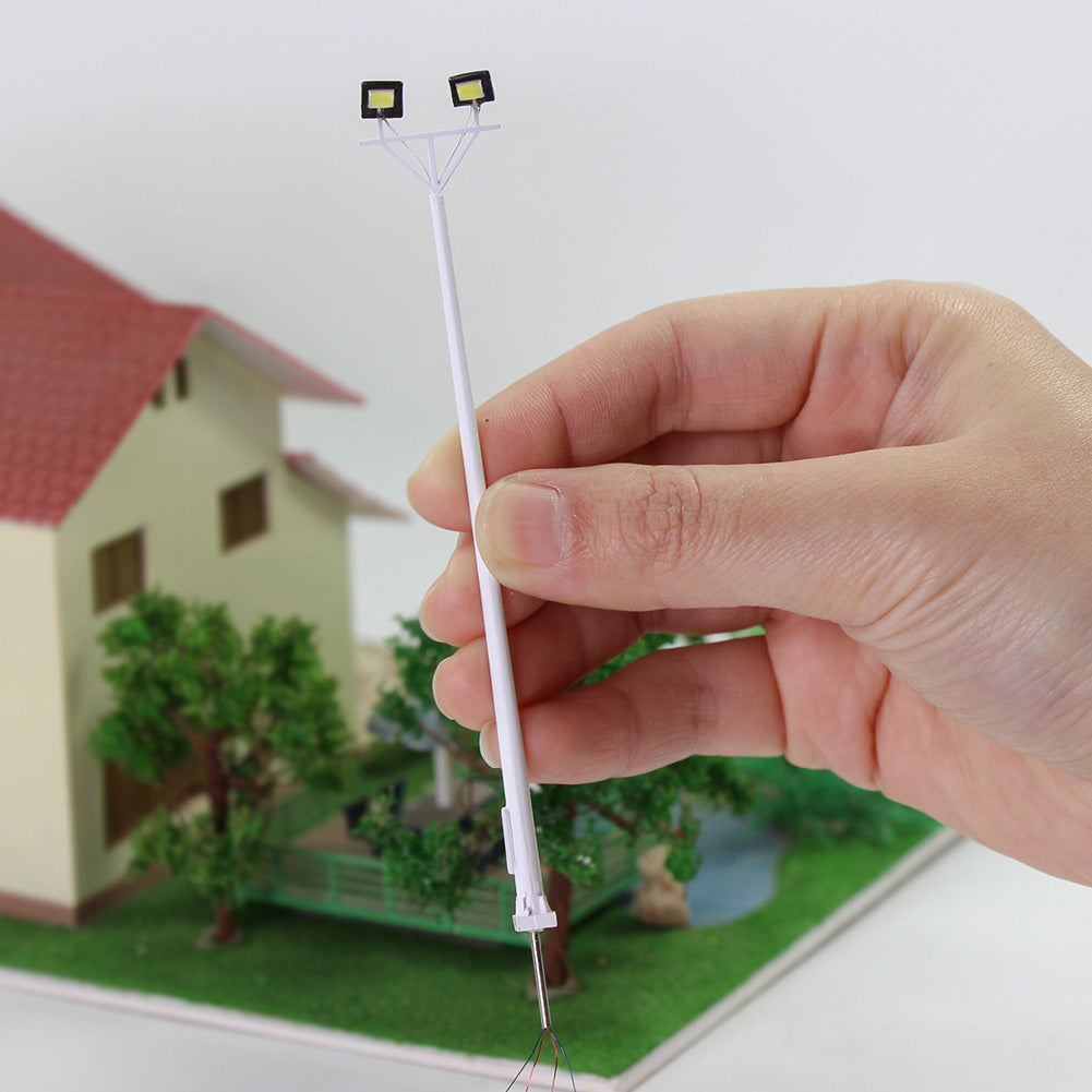 LSL07 5pcs Model Railway Plaza Lamps Two-leds Playground Lights