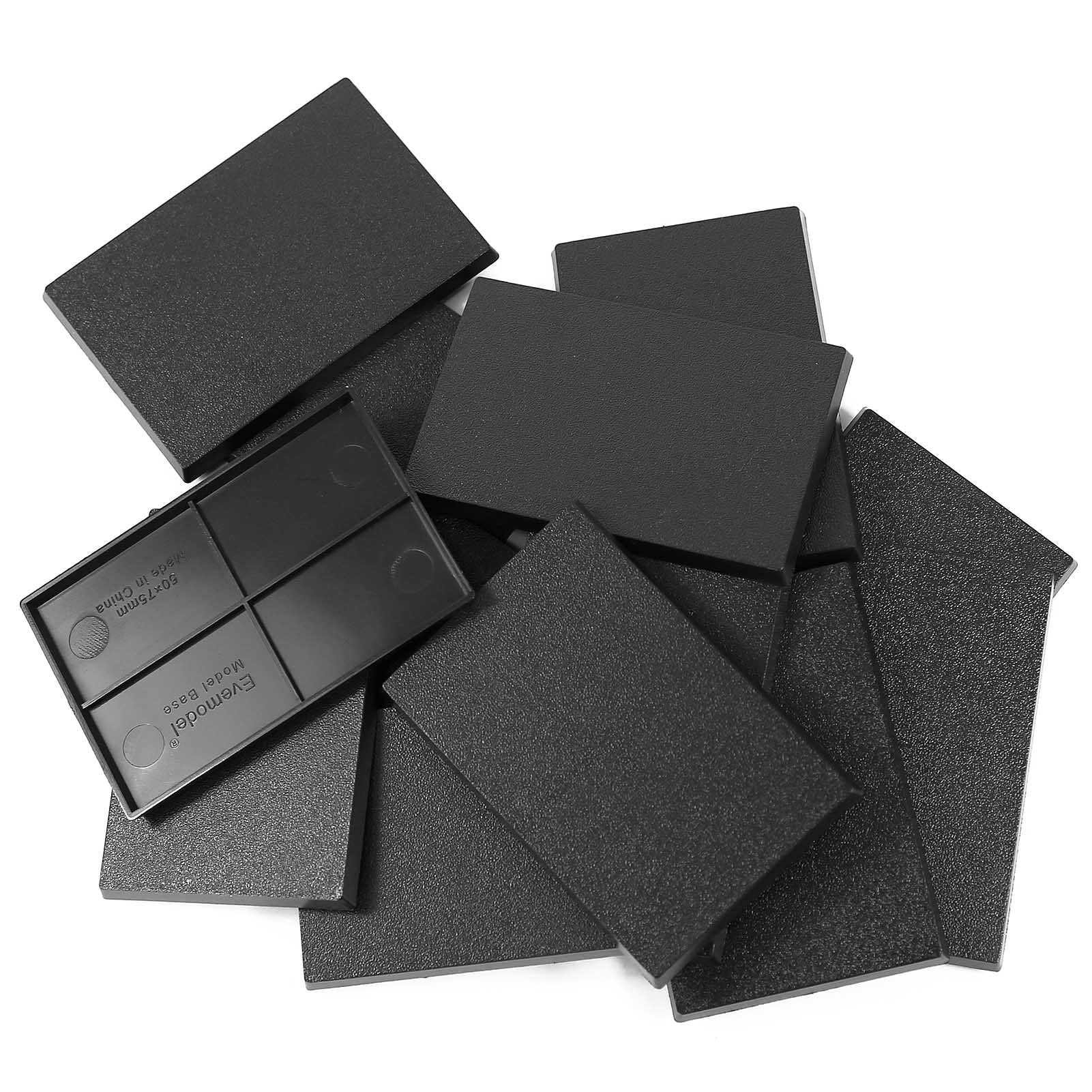 MB5075 12pcs 50mmX75mm Rectangle Bases Plastic Black for Wargames