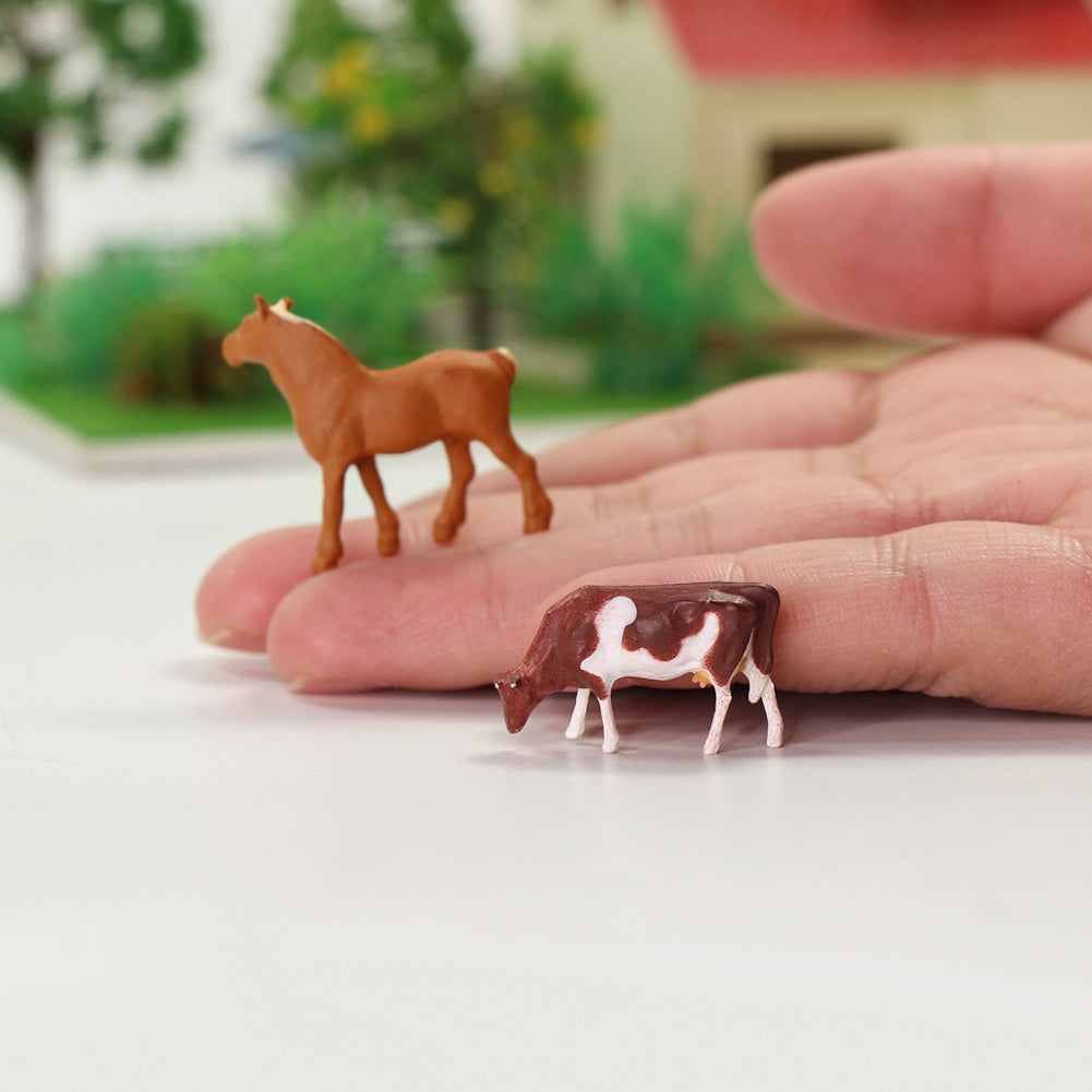AN8706 36pcs HO Scale 1:87 Cows Horses and Shepherd