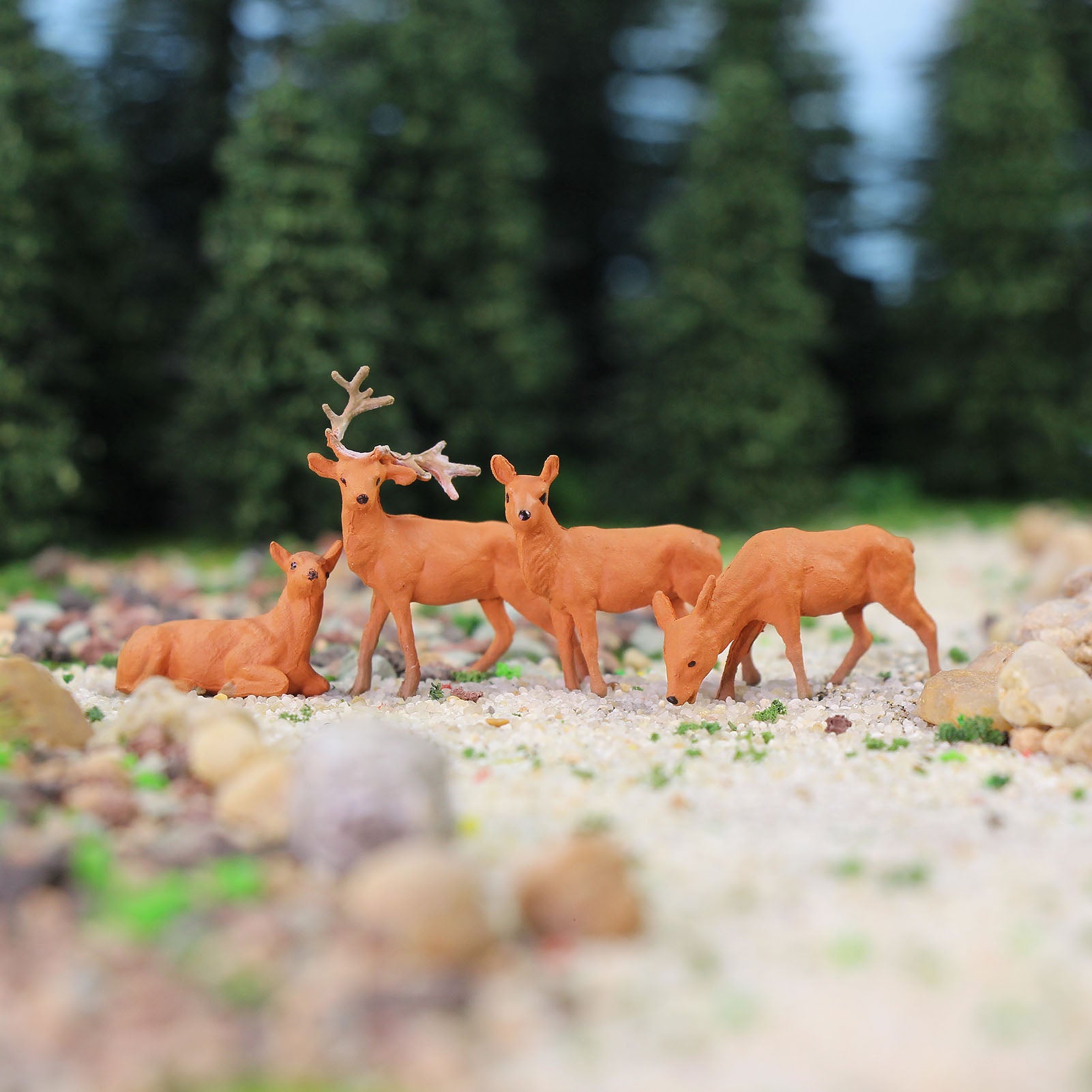 AN8714 12pcs HO Scale 1:87 Painted Moose Elk Deer Wild Animals