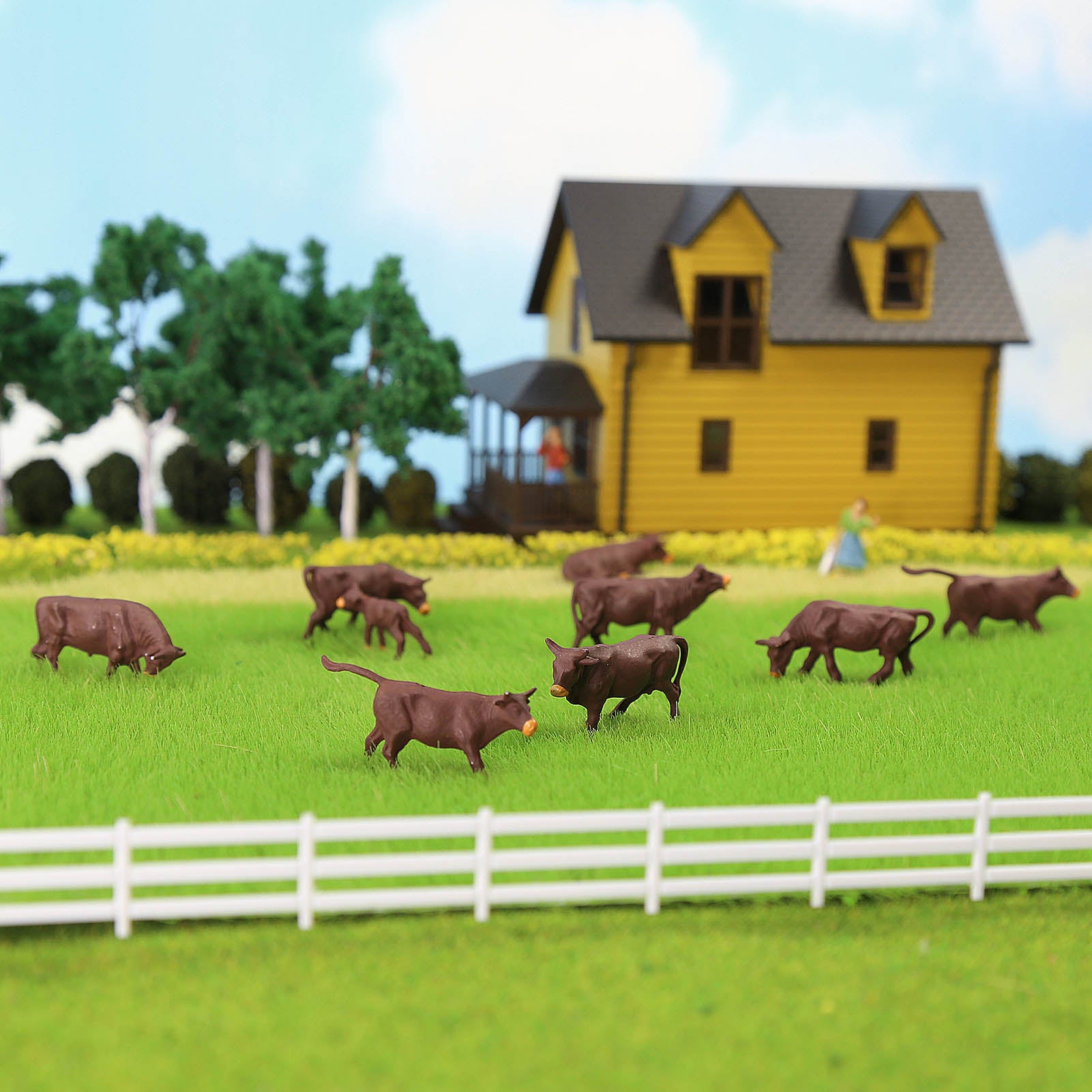 AN8721 36pcs HO Scale 1:87 Painted Brown Cows Cattle Shepherd