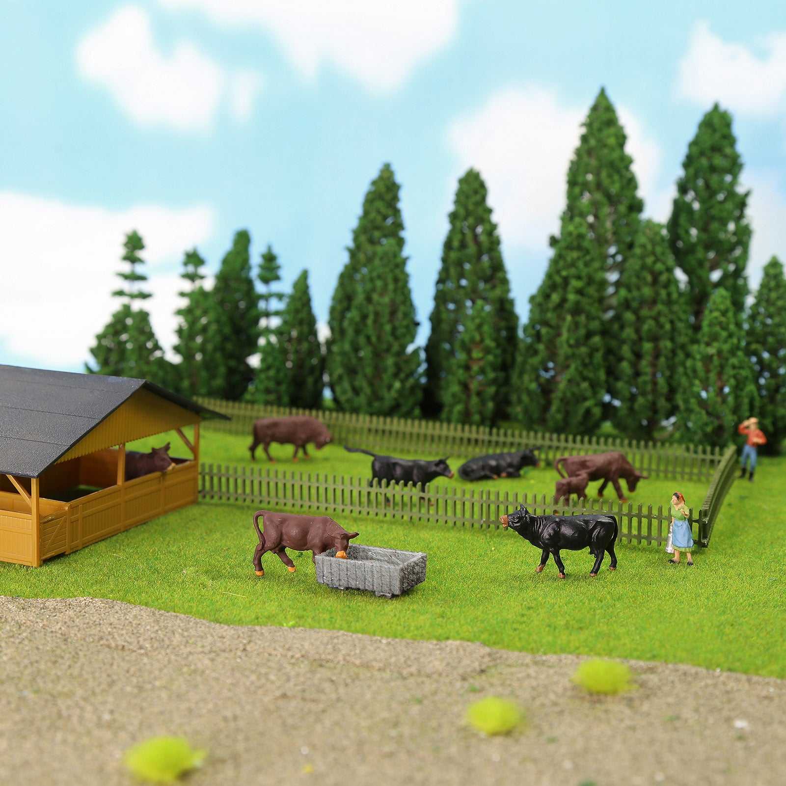 AN8723 36pcs HO Scale 1:87 Brown Black Cows Cattle Shepherd