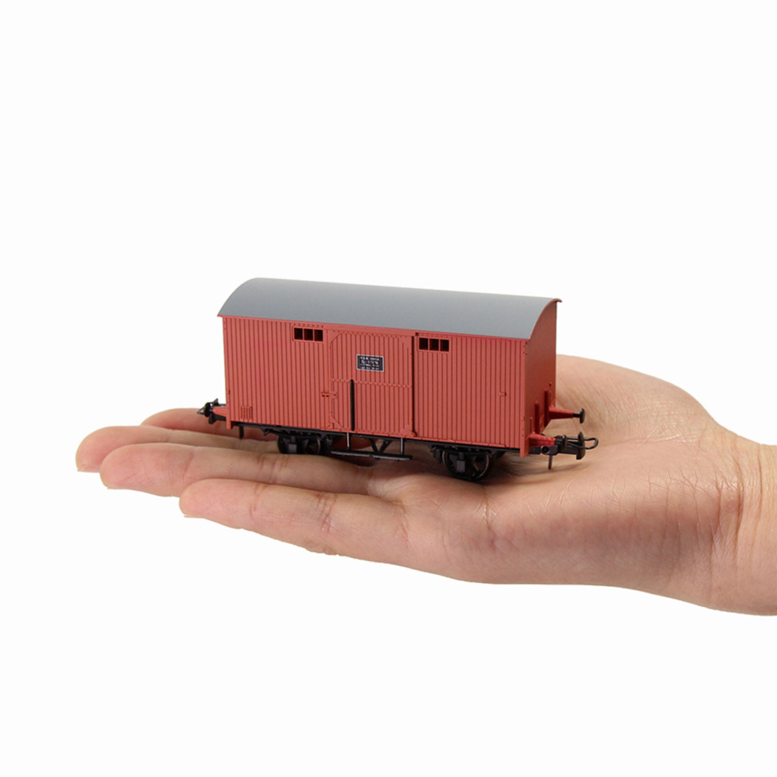 C8728 1pc HO Scale 1:87 20ft Model Box Car Wagon