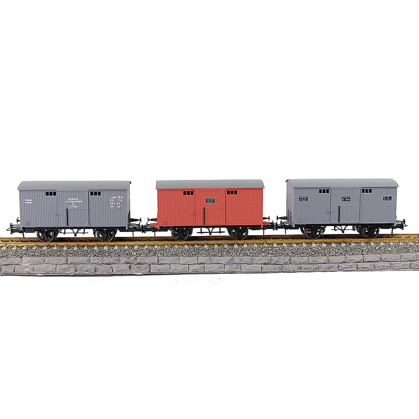 C8728 1pc HO Scale 1:87 20ft Model Box Car Wagon