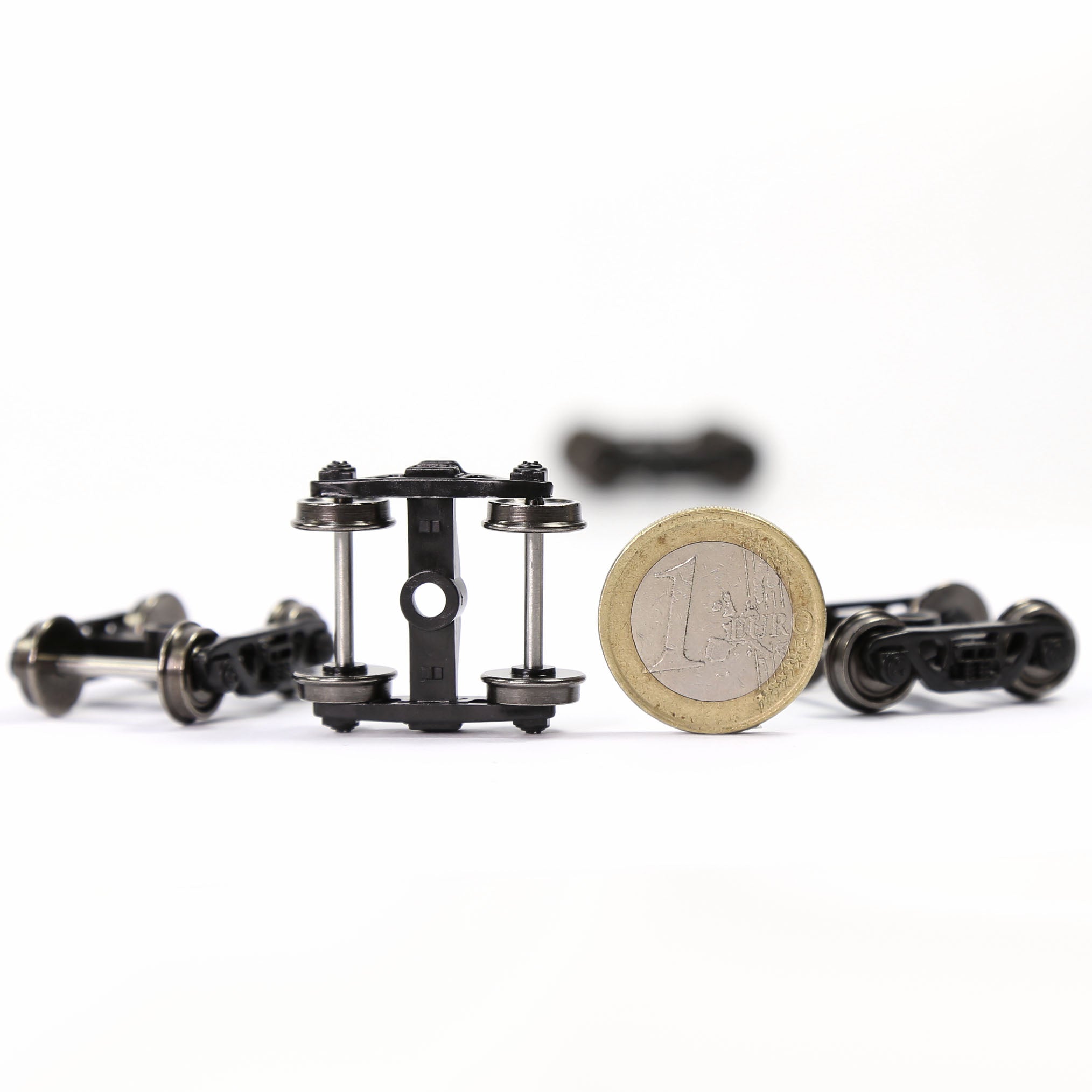 HP3087 2pcs HO Scale 1:87 Model Train Bogies with 33" DC Metal Wheels