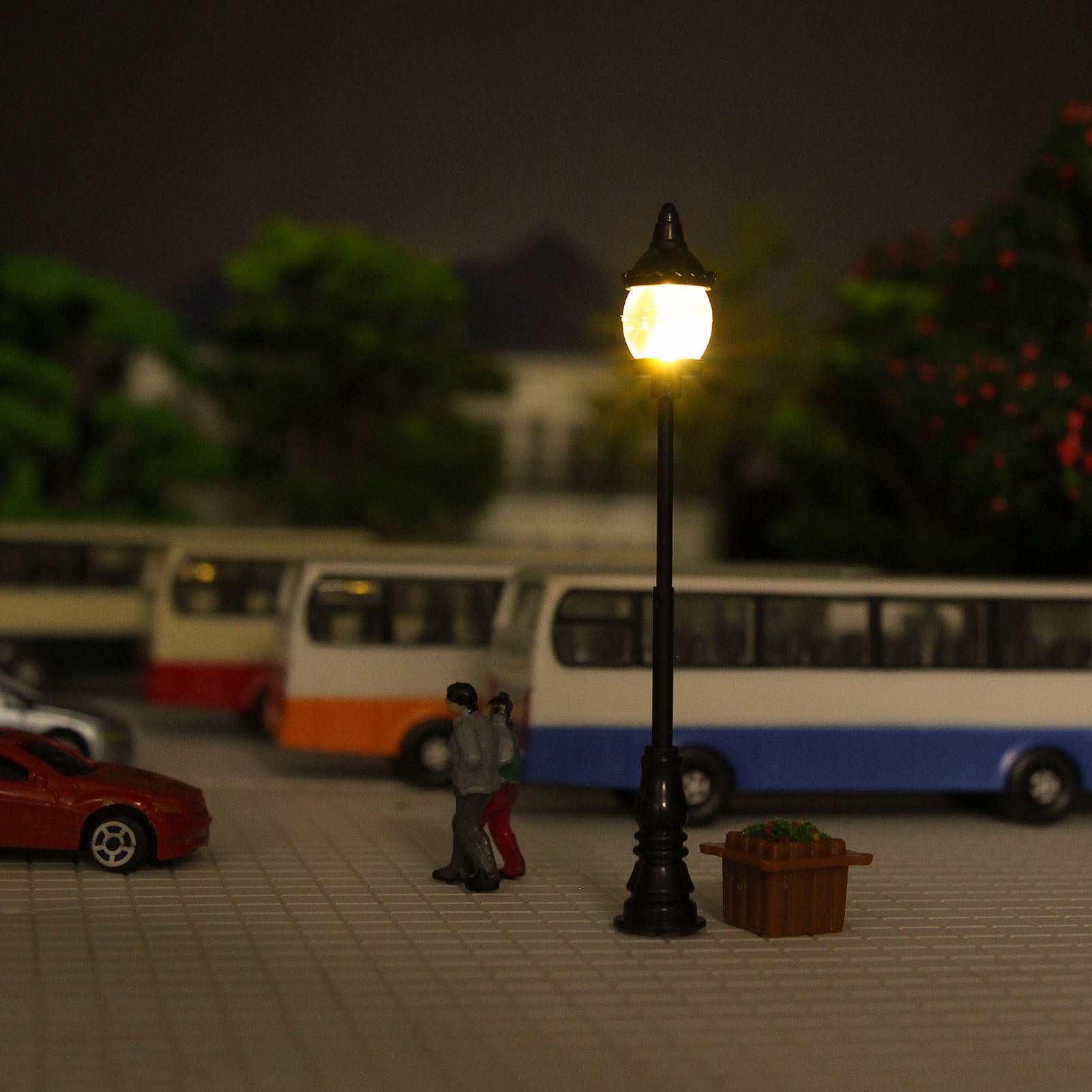 LFT15OOWM 10pcs OO/HO Scale 1:75 Vintage Lamppost Street Light