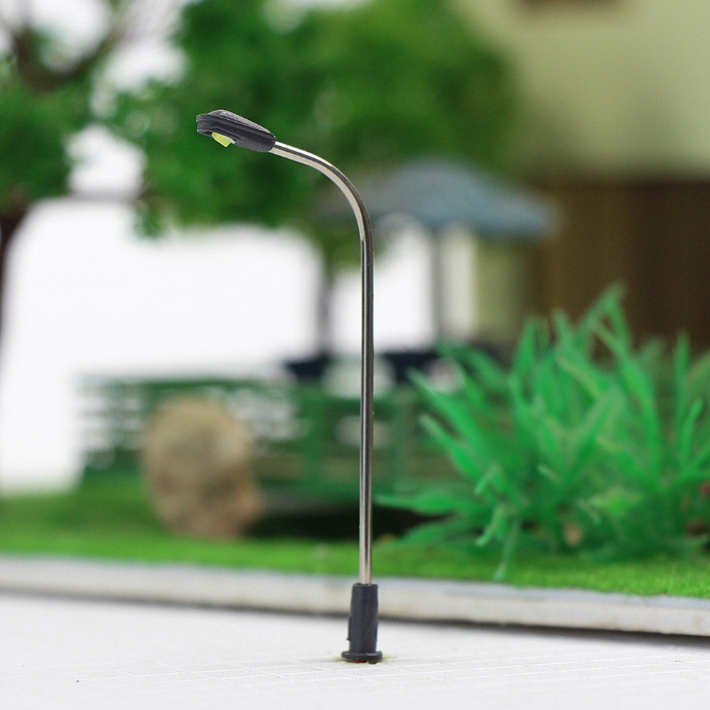 LQS05 10pcs Z Scale 1:200 Lamp Street Light 3.2cm