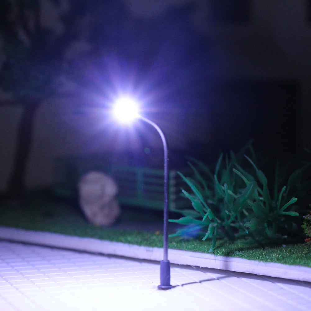 LQS05 10pcs Z Scale 1:200 Lamp Street Light 3.2cm