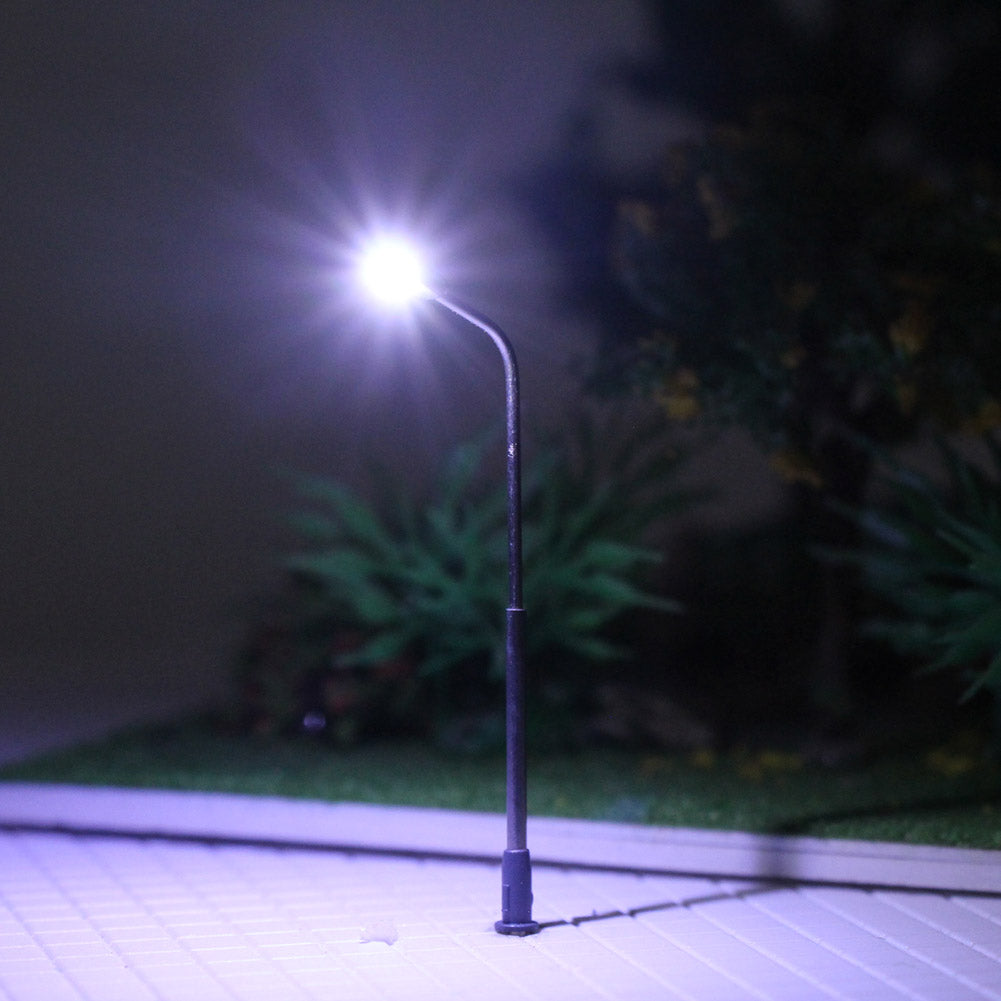 LQS06 10pcs N Scale 1:160 Lamp Post Street Lights LED