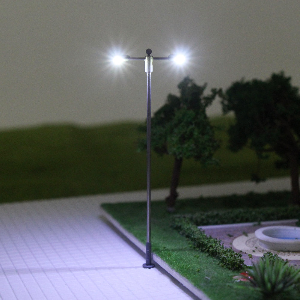 LQS11 10pcs HO Scale 1:87 Lamp Post Street Lights LED