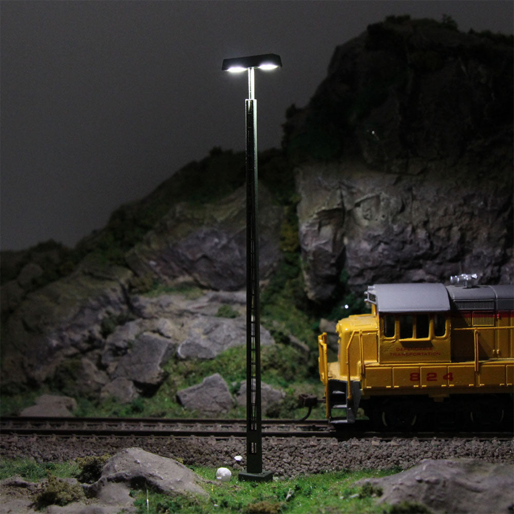 LQS54HO 3pcs HO Scale 1:87 Lattice Mast Lamp